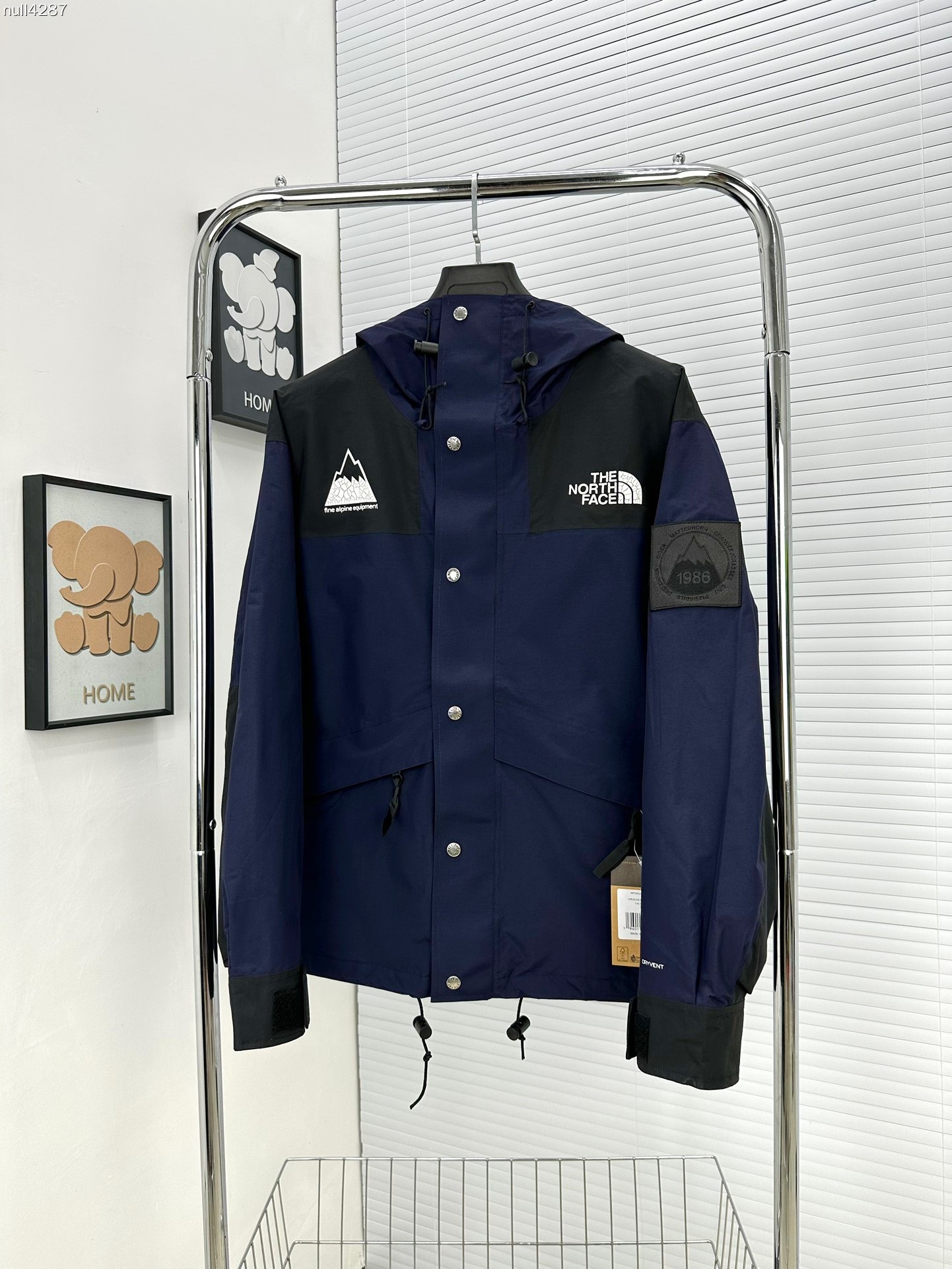 [THE NORTH  FACE ] 노스페이스 1986 라운팅 재킷