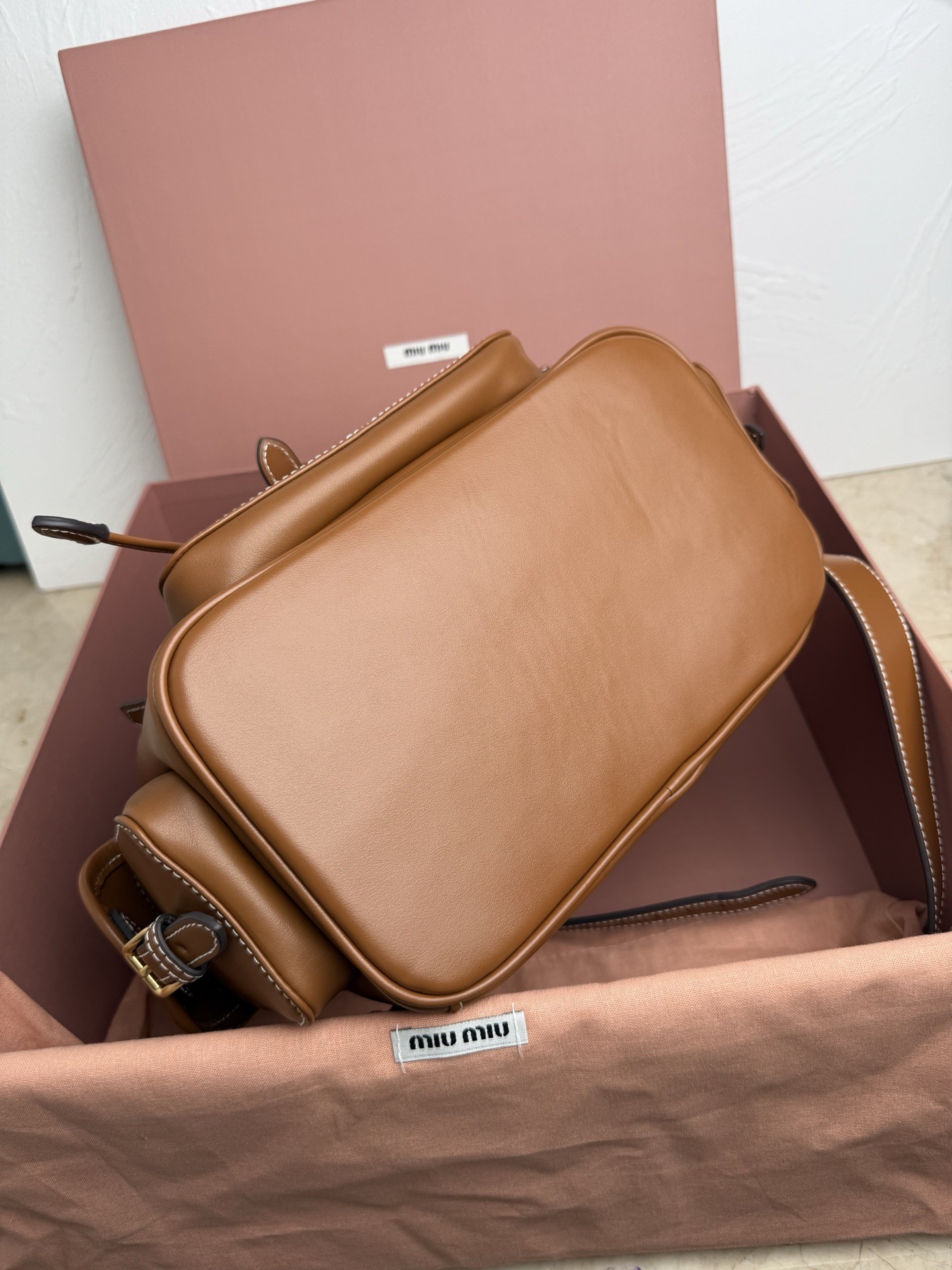 [MIUMIU-미우미우] 미우미우 레더 백팩 5BZ042 2CRW