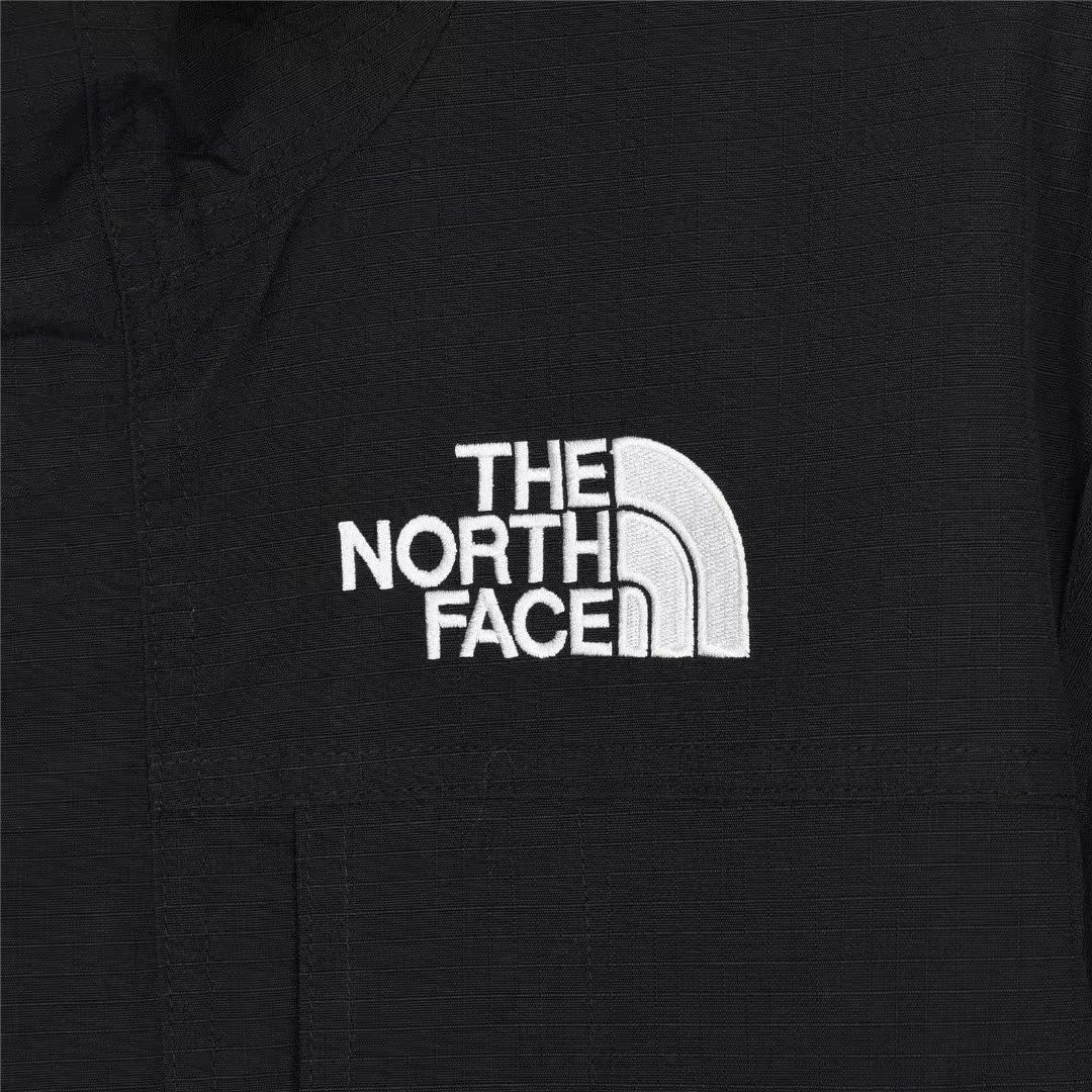 [ THE NORTH FACE -노스페이스]  노스페이스 &슈프림 코듀라 바람막이 자켓