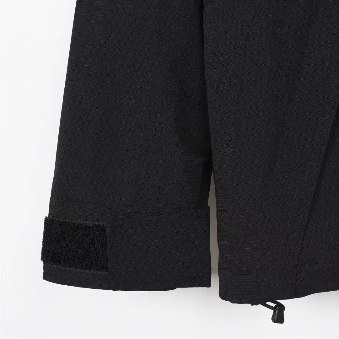 [ THE NORTH FACE -노스페이스]  노스페이스 &슈프림 코듀라 바람막이 자켓