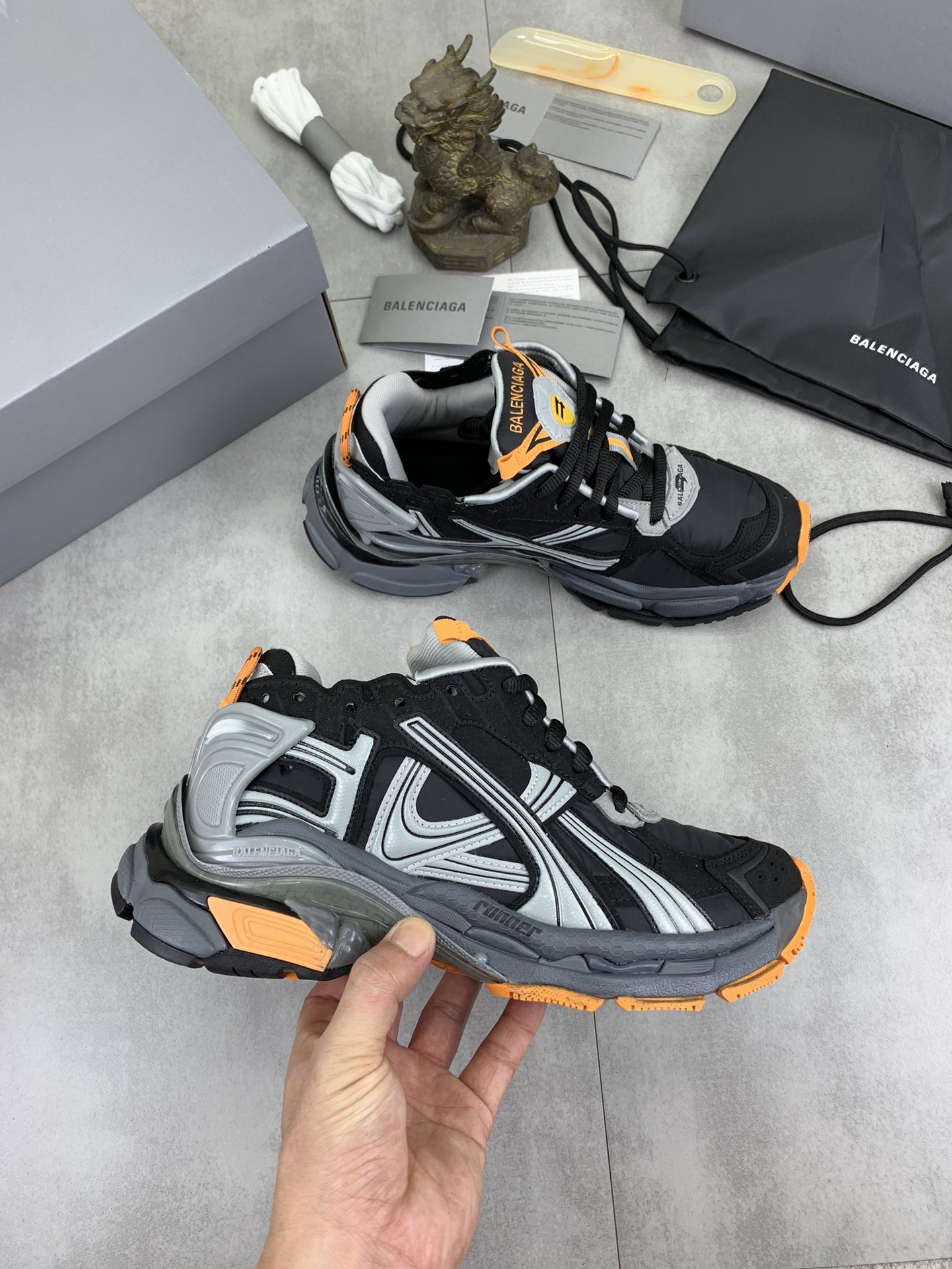 [BALENCIAGA-발렌시아가] 발렌시아가 3XL 스니커즈 블랙 오렌지
