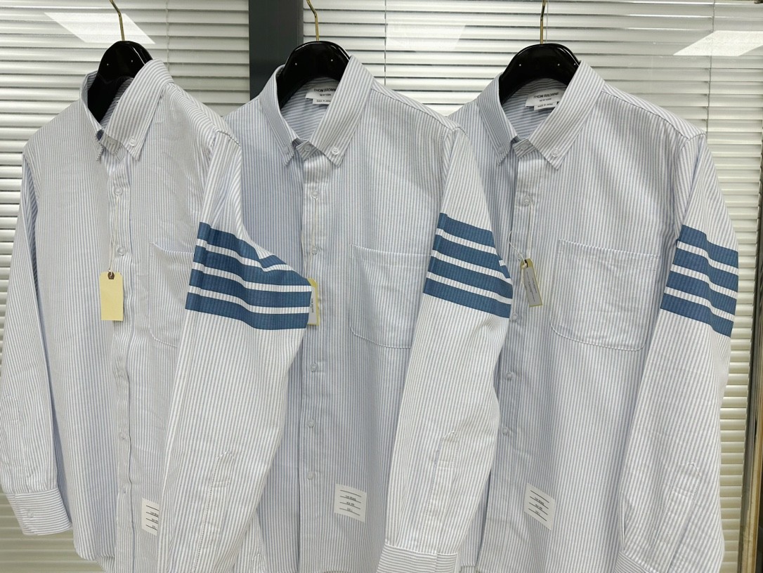 [TOM BROWNE -톰브라운 ] 톰브라운 사선완장 남성 셔츠