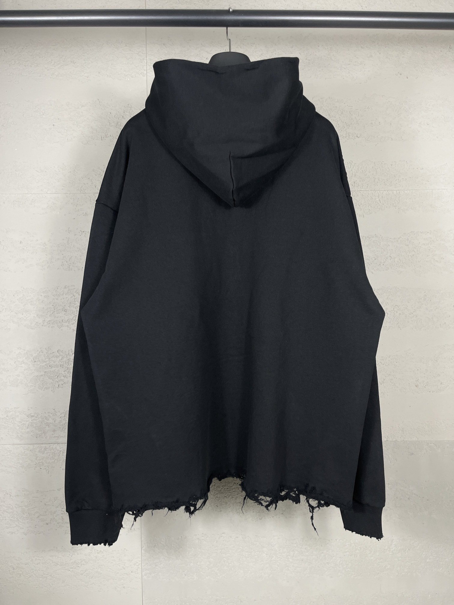 [BALENCIAGA-발렌시아가] 발렌시아가 프렌즈 데님 워싱 후드 티셔츠