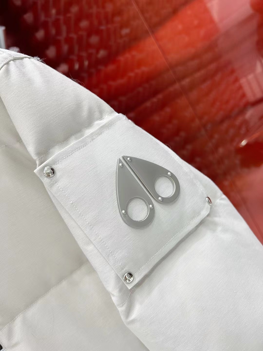 [Moose knuckles -무스너클 ]  무스너클 남성 쓰리쿼터 버클 패딩