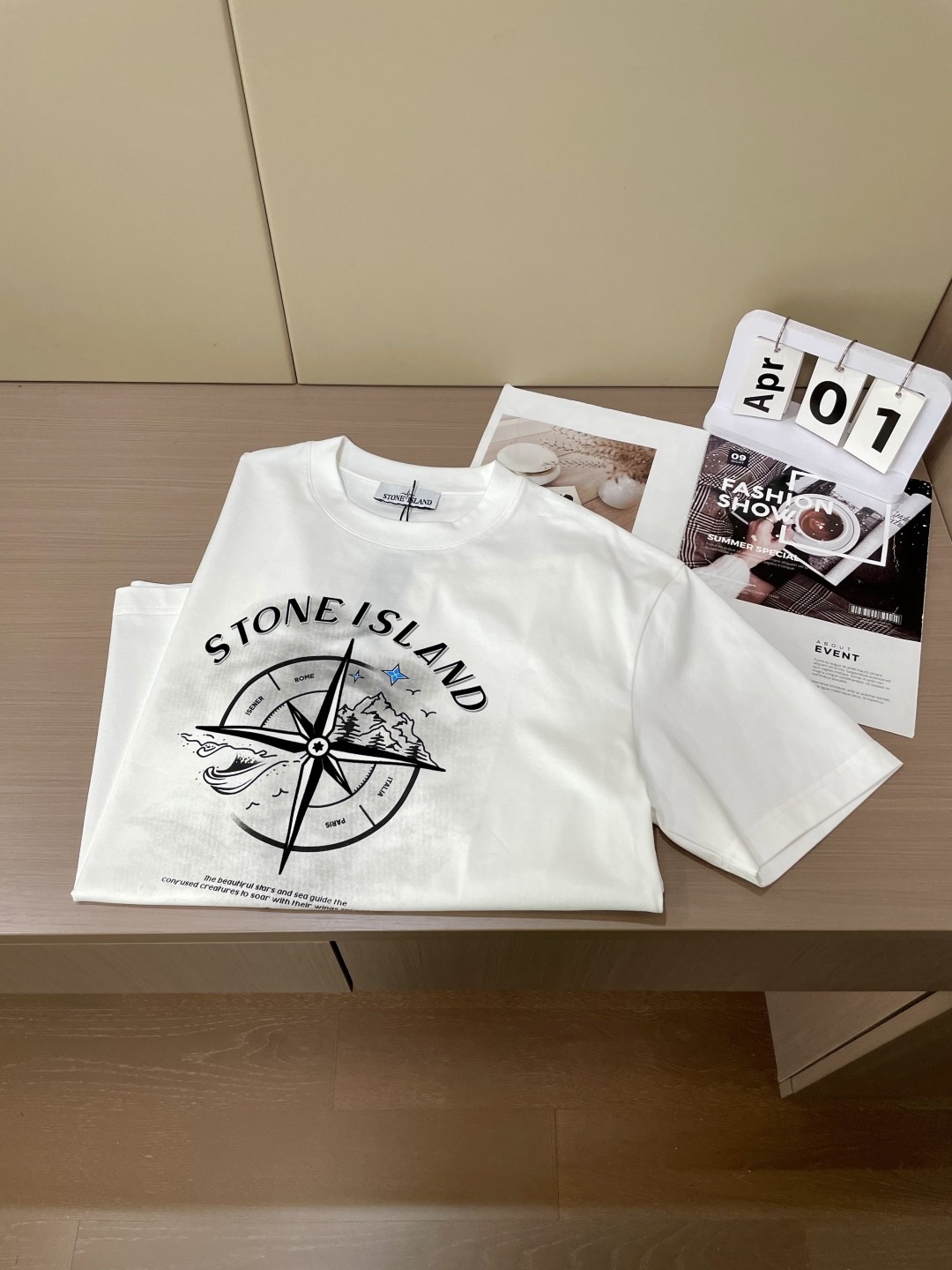 [STON ISLAND -스톤아일랜드] 스톤아일랜드 스탬프 코튼저지 티셔츠 화이트