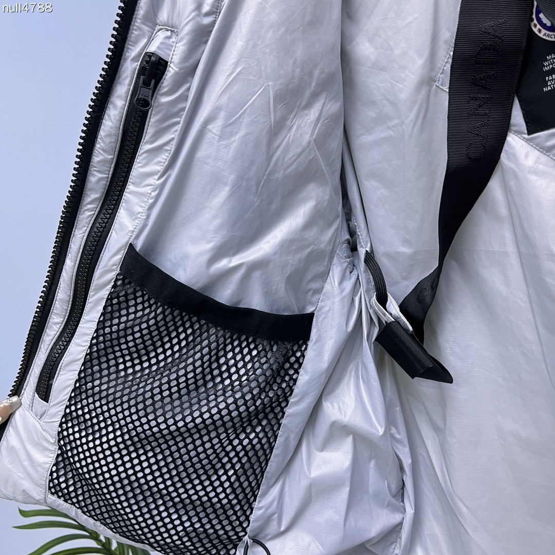 [Canada Goose-캐나다구스] 캐나다구스 싸이프레스 크롭 푸퍼 패딩