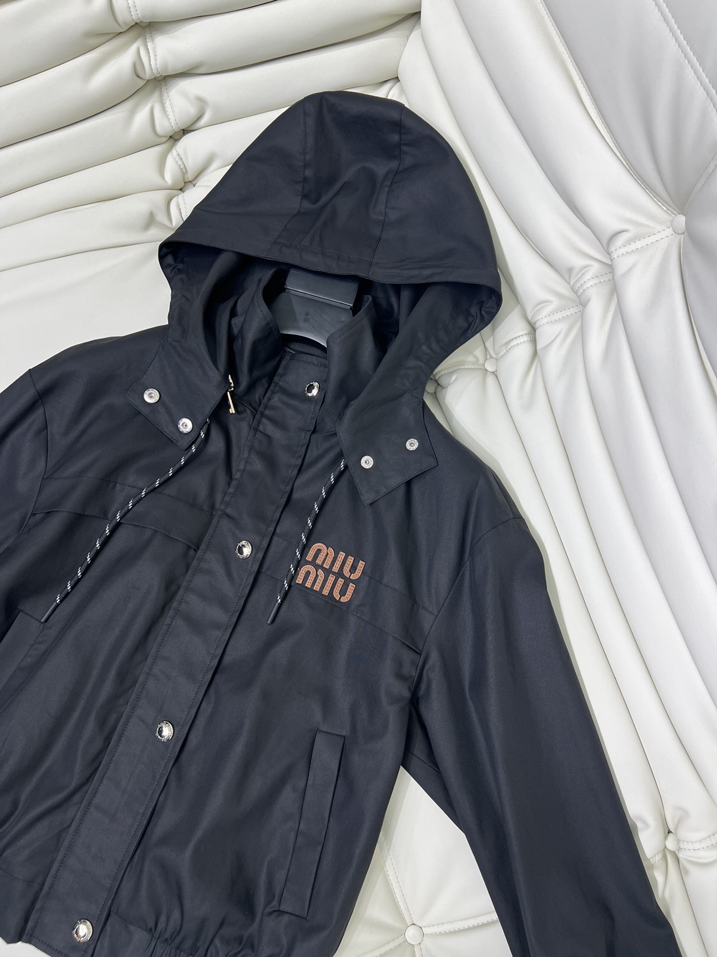 [MIU MIU-미우미우] 미우미우 바람막이