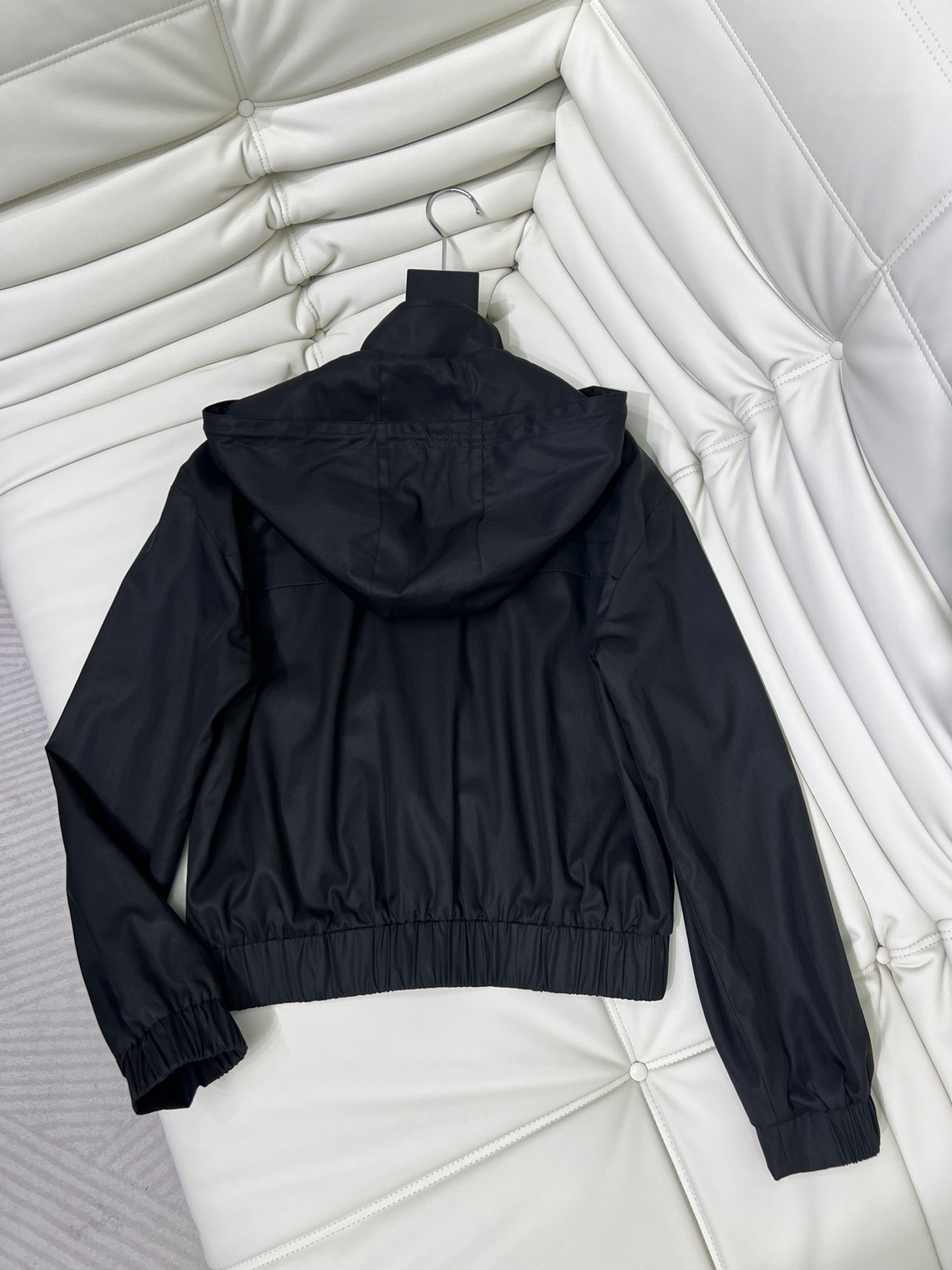 [MIU MIU-미우미우] 미우미우 바람막이