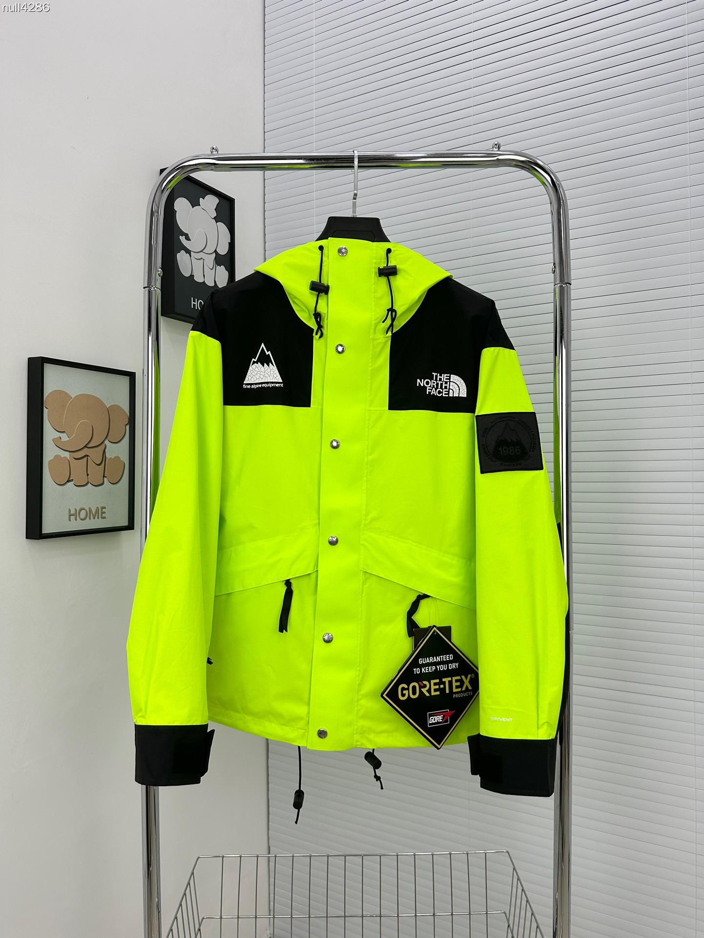 [THE NORTH  FACE ]  노스페이스 1986 라운팅 재킷