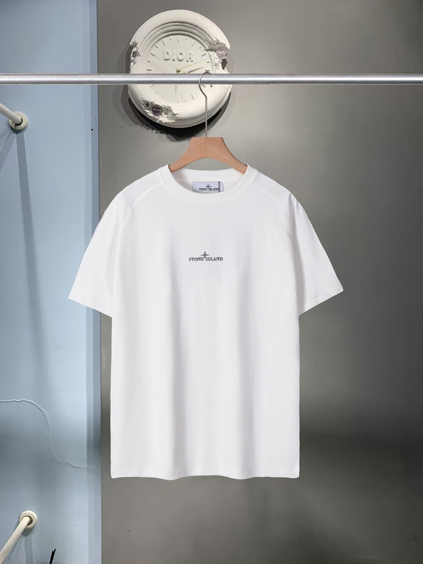 [STON ISLAND -스톤아일랜드] 스톤아일랜드 마이크로 로고 프린트 티셔츠