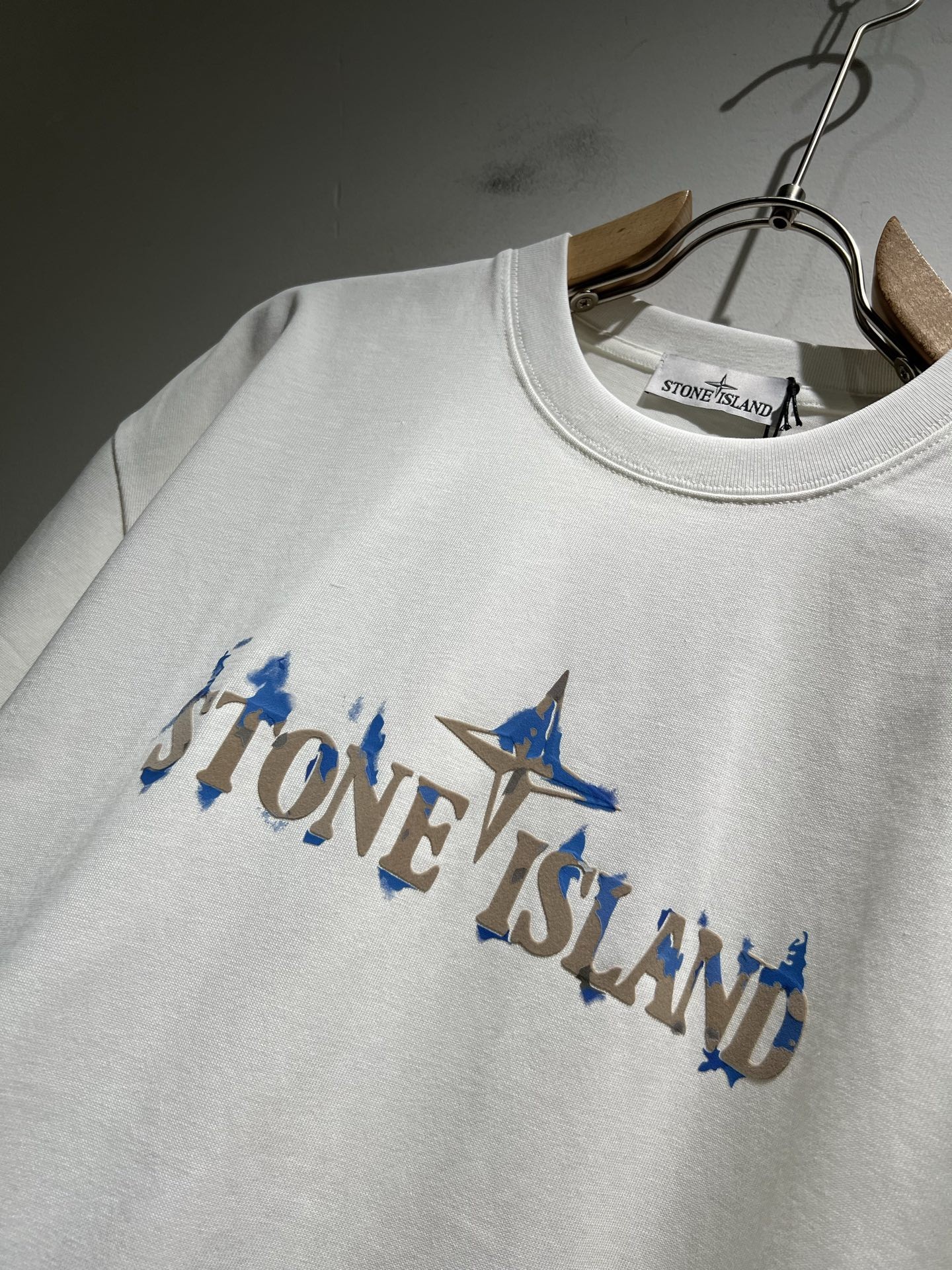 [STON ISLAND -스톤아일랜드] 스톤아일랜드 원 프린트 티셔츠