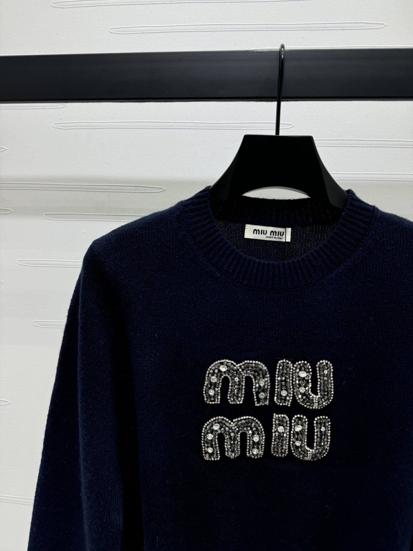 [MIU MIU-미우미우] 미우미우 크리스탈 장식 스웨터