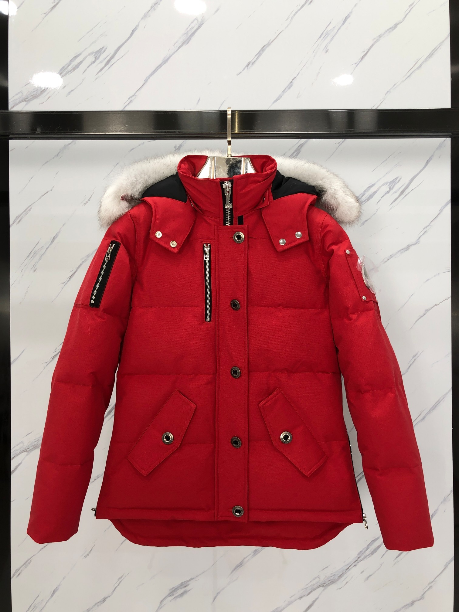 [Moose knuckles -무스너클 ] 무스너클 쓰리쿼터 버클 패딩