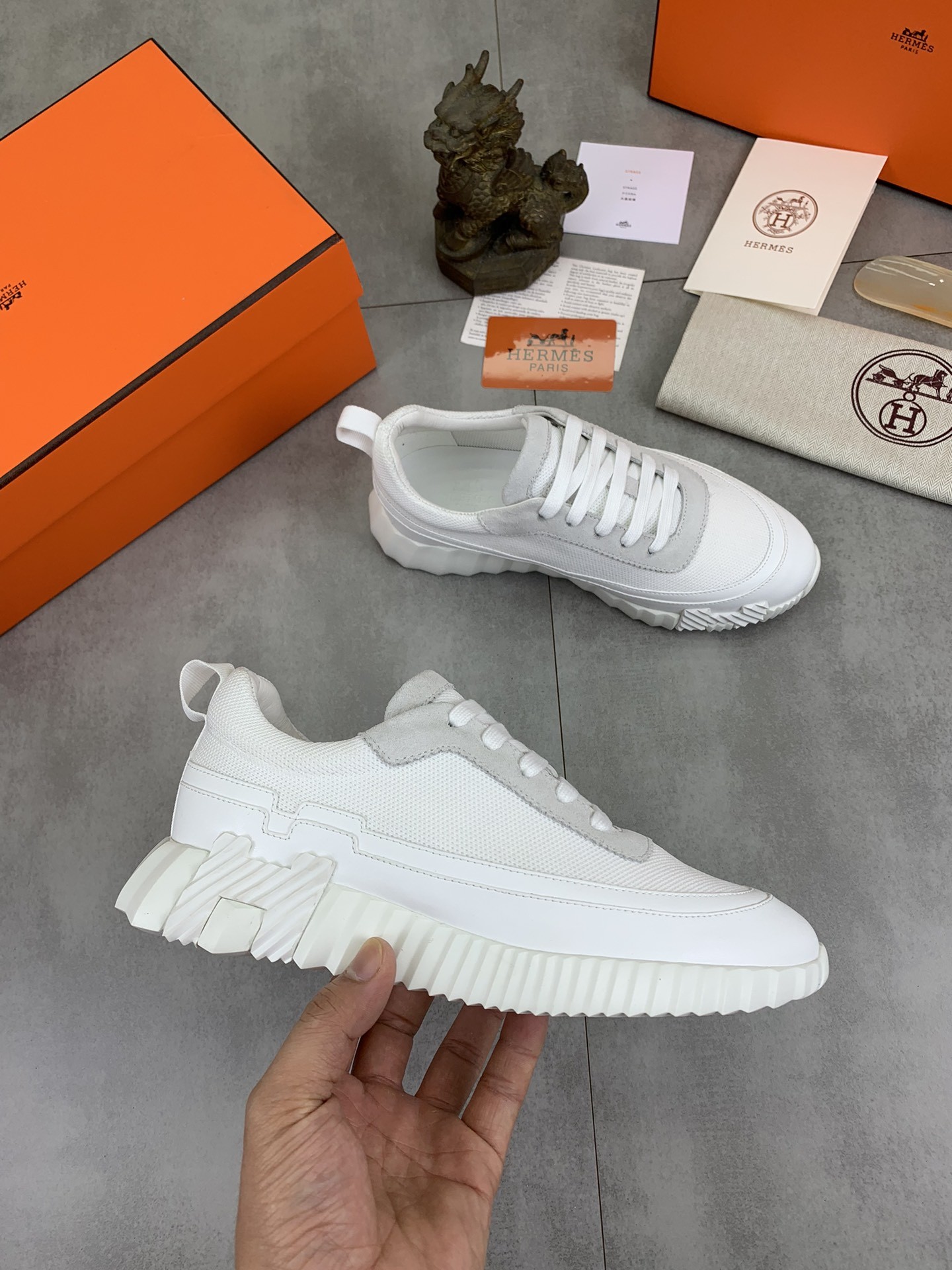 [HERMES-에르메스] 에르메스  바운싱 스니커즈 남여공용