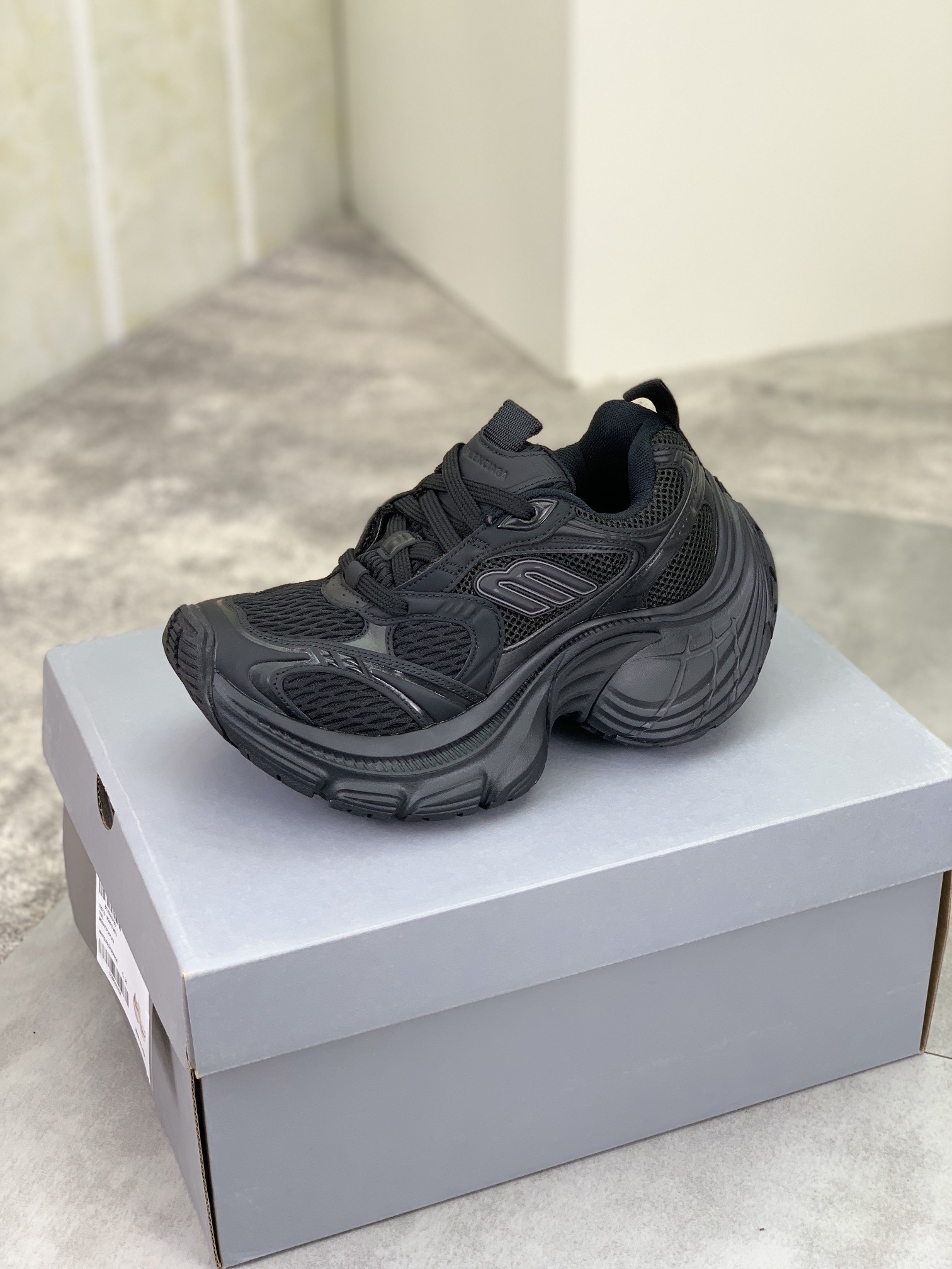 [BALENCIAGA-발렌시아가] 발렌시아가 로10XL 스니커즈