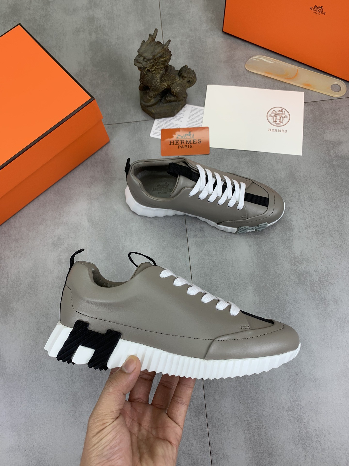 [HERMES-에르메스] 에르메스 바운싱 스니커즈