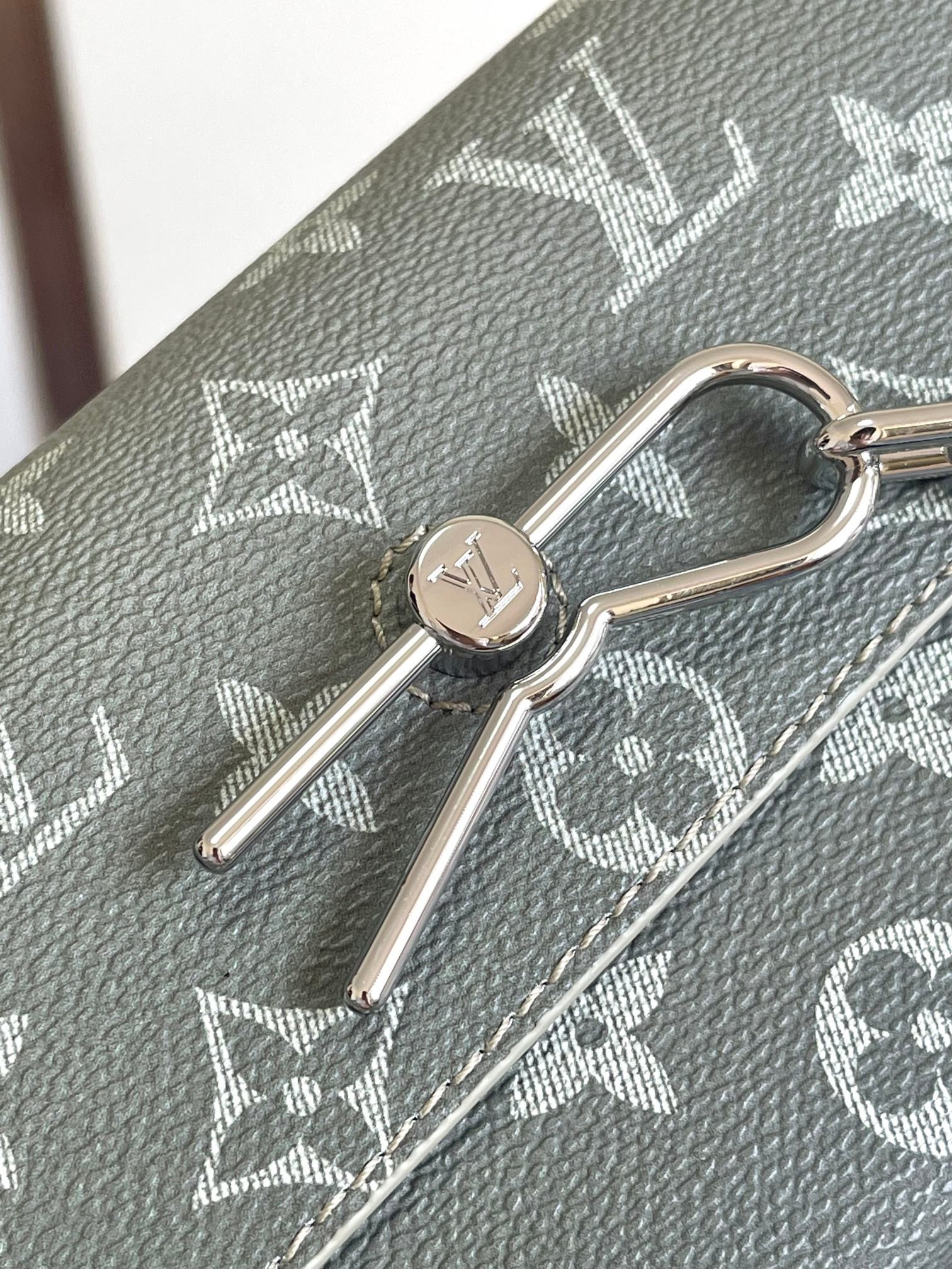 [LOUIS VUITTON-루이비통] 루이비통 스티머 웨어블릿 M11543