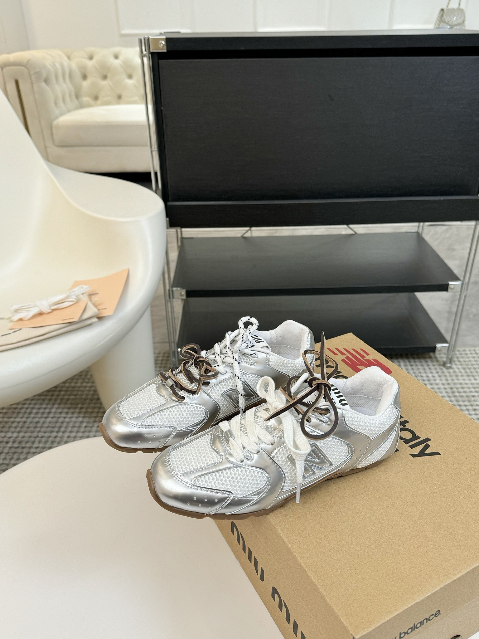 [MIU MIU-미우미우] 미우미우 뉴발란스 530 스니커즈 남여공용