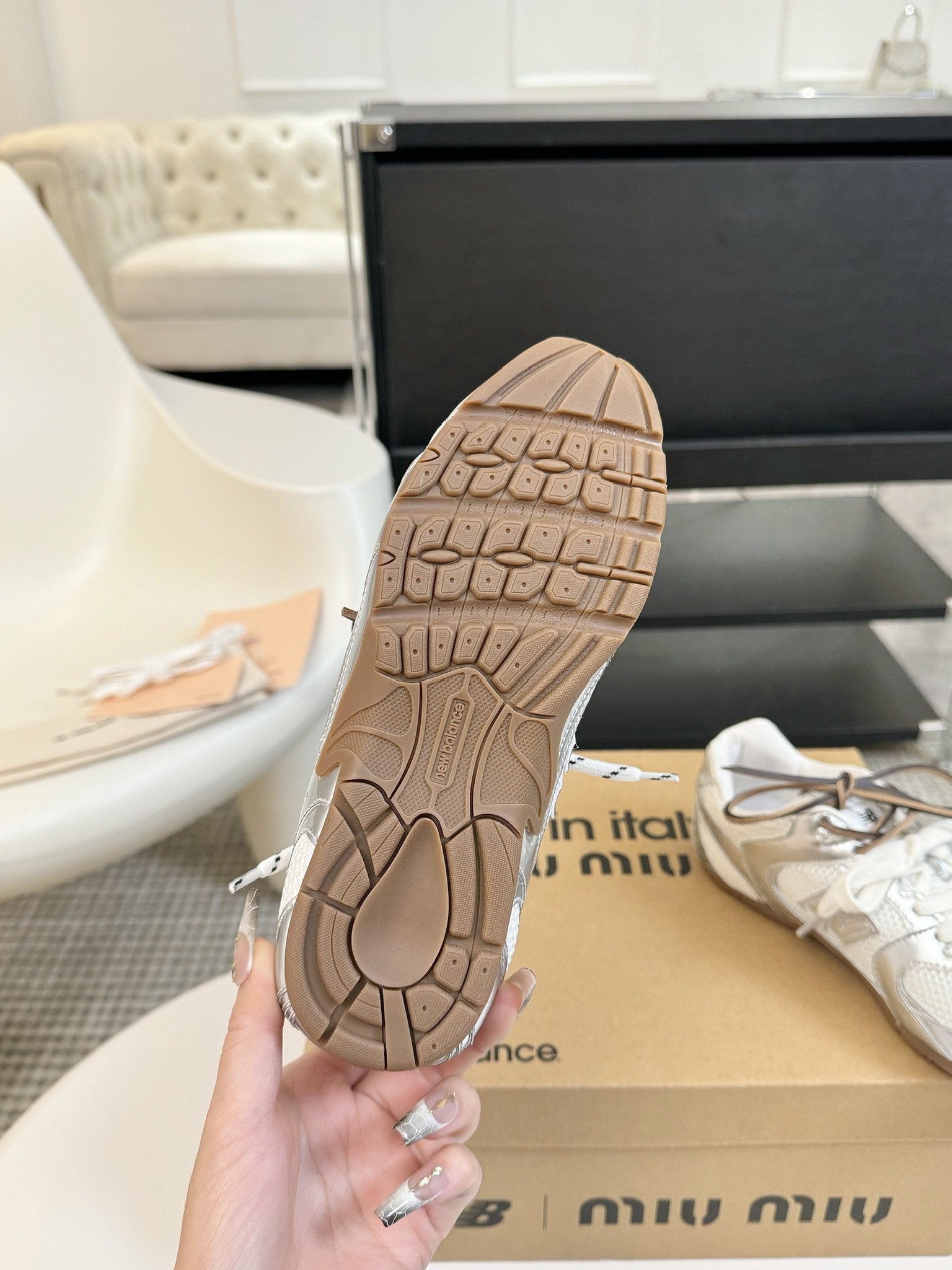 [MIU MIU-미우미우] 미우미우 뉴발란스 530 스니커즈 남여공용