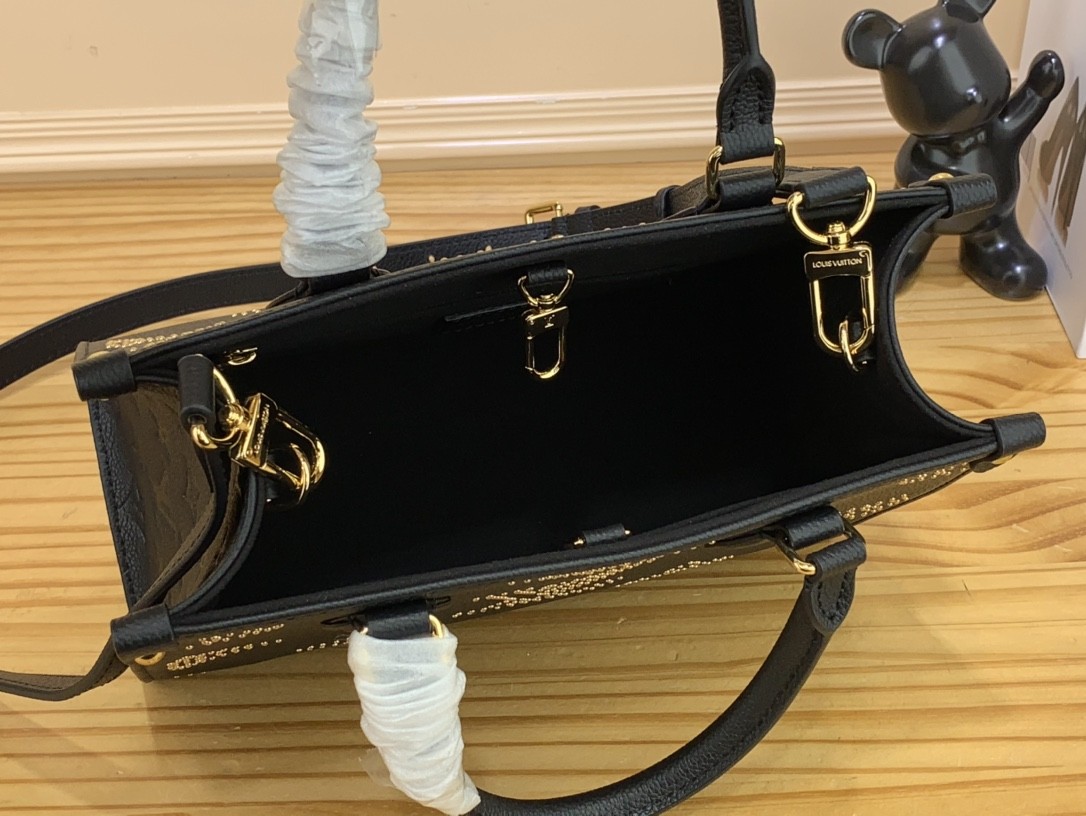 [LOUIS VUITTON-루이비통] 루이비통 온더고 PM