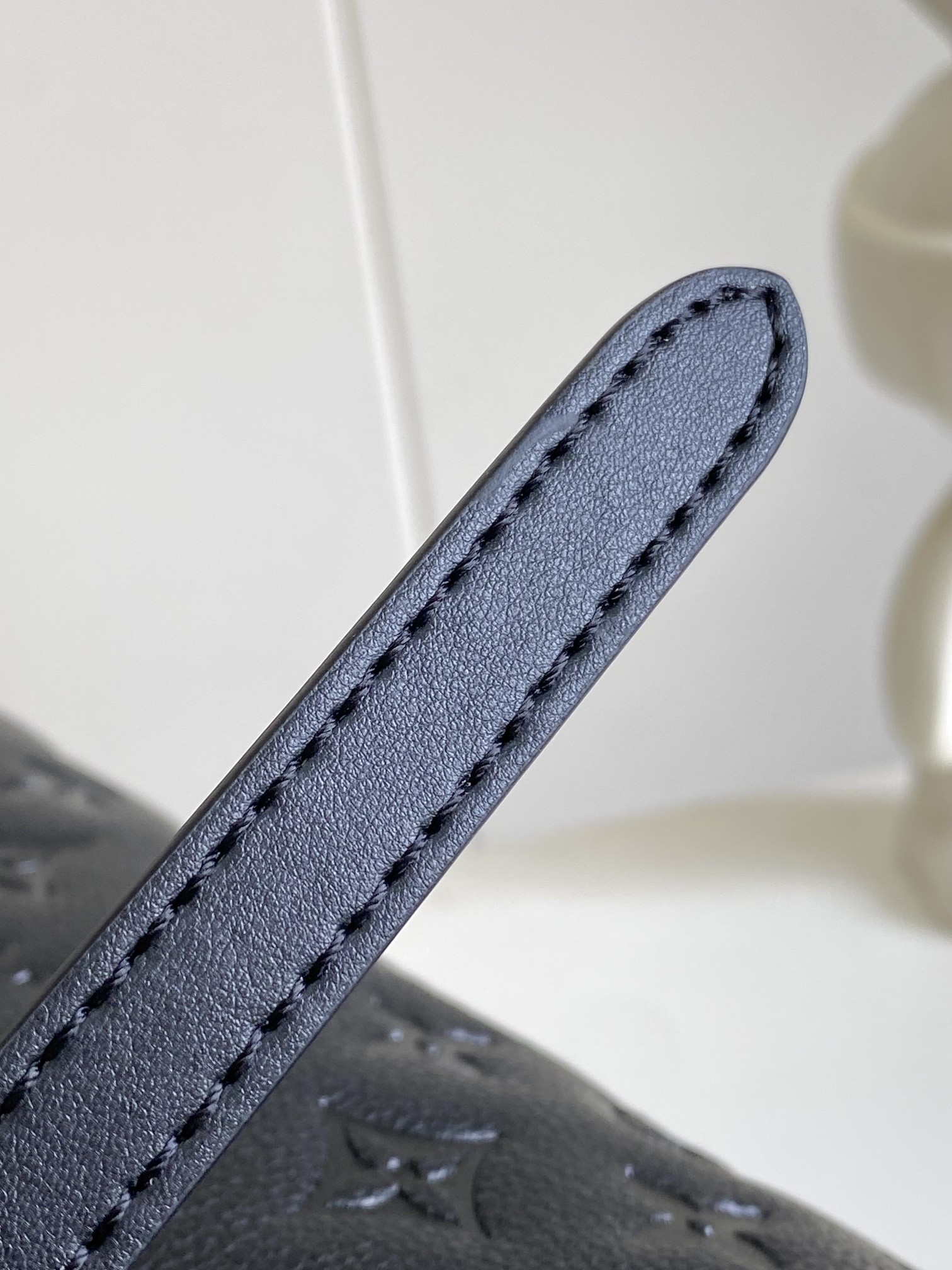 [LOUIS VUITTON-루이비통]  루이비통 바빌론 토트백 M47185