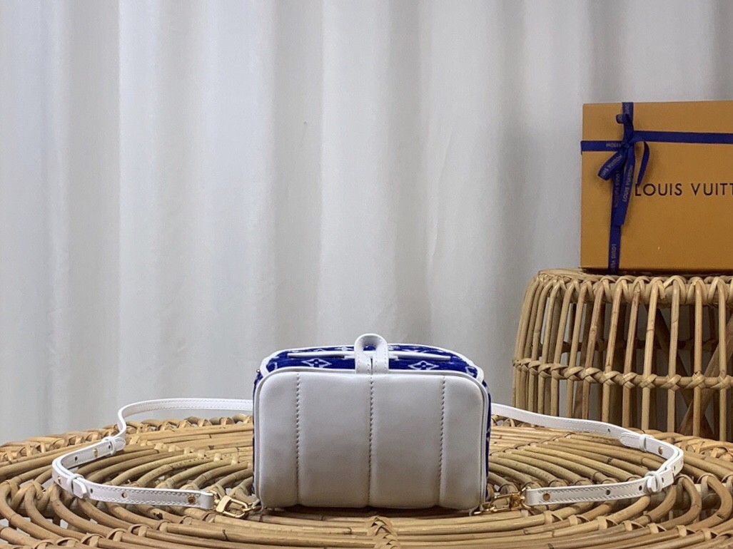 루이비통 LV Palm Springs 팜 스프링스 백 팩