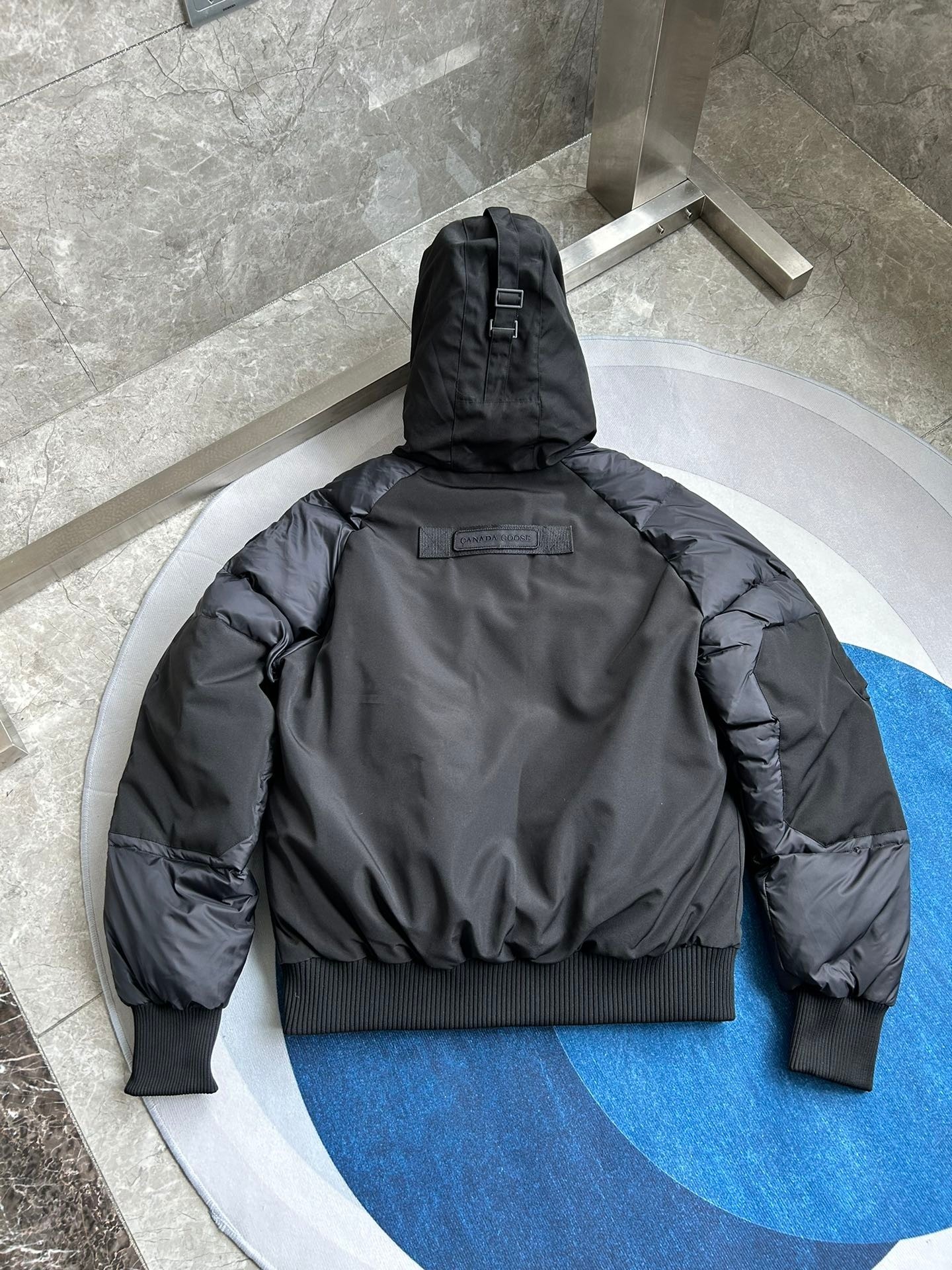 [ Canadagoose -캐나다구스 ]  캐나다구스  칠리왁 패딩 자켓