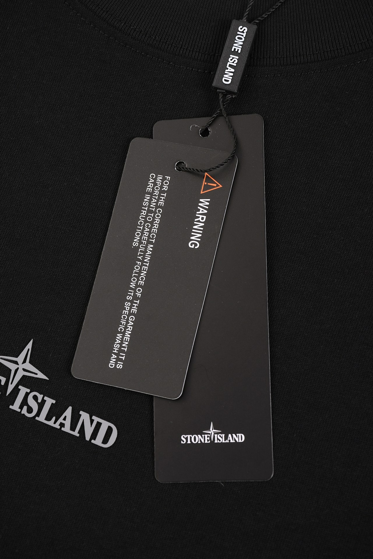 [STON ISLAND -스톤아일랜드] 스톤아일랜드 백 프린팅 티셔츠 블랙