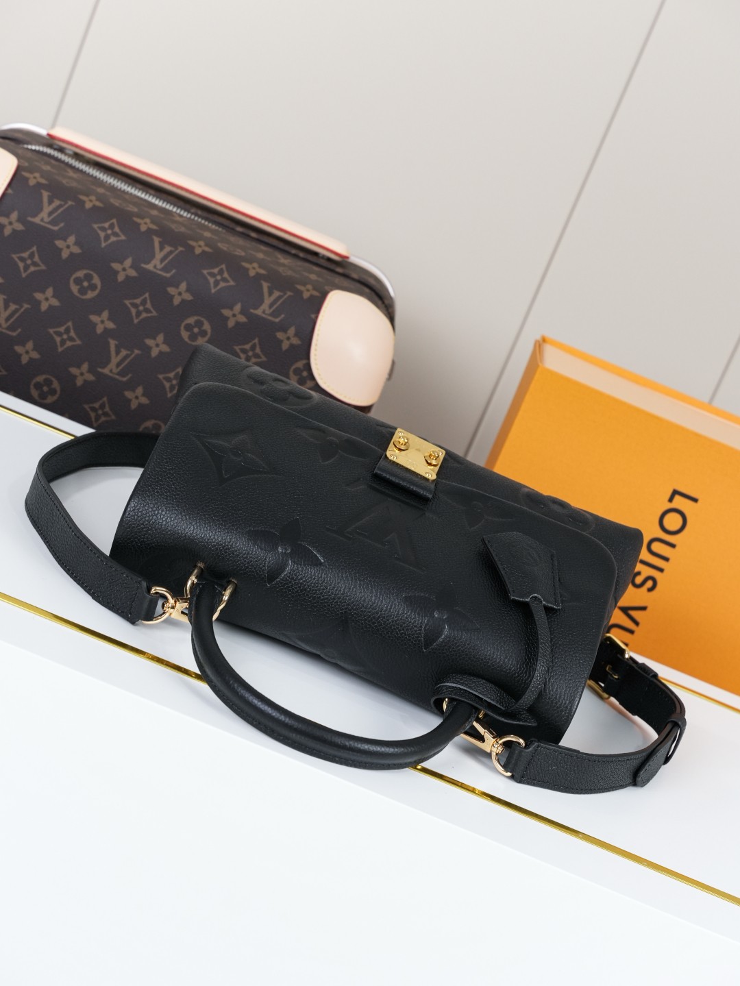 [LOUIS VUITTON-루이비통] 루이비통 앙프렝뜨 마들렌 토트백 M45976