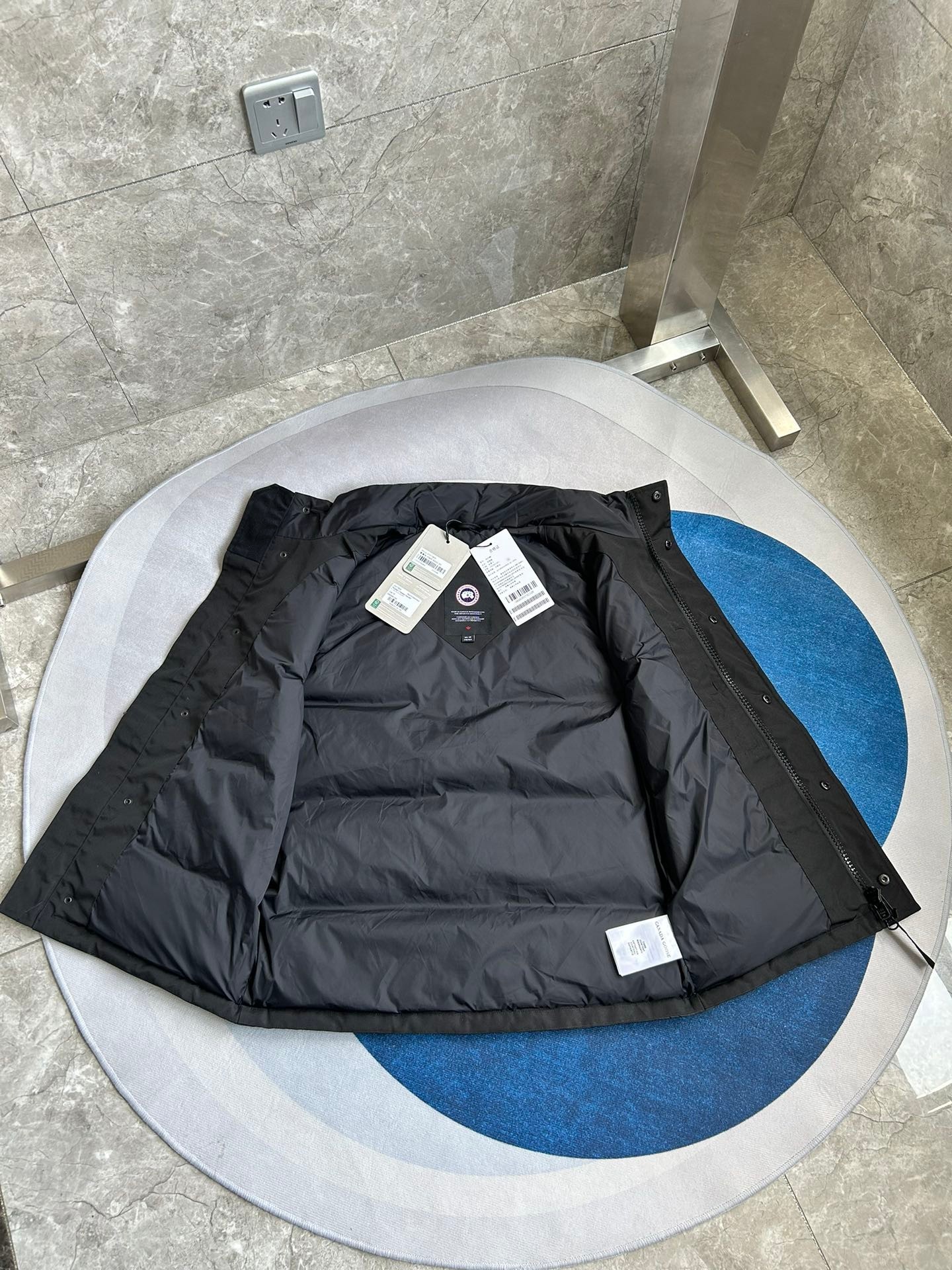 [ Canadagoose -캐나다구스 ]  캐나다구스 프리스타일 패딩 조끼