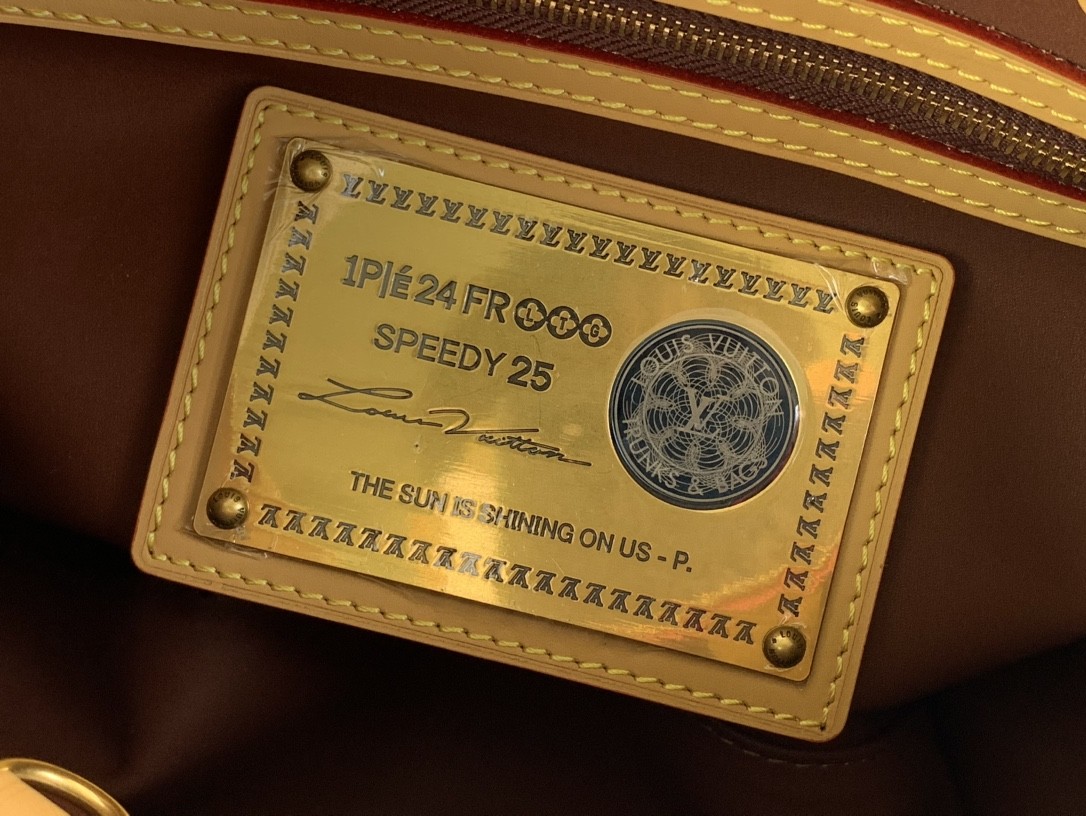 [LOUIS VUITTON-루이비통] 루이비통 스피디 P9 토트백 M24443