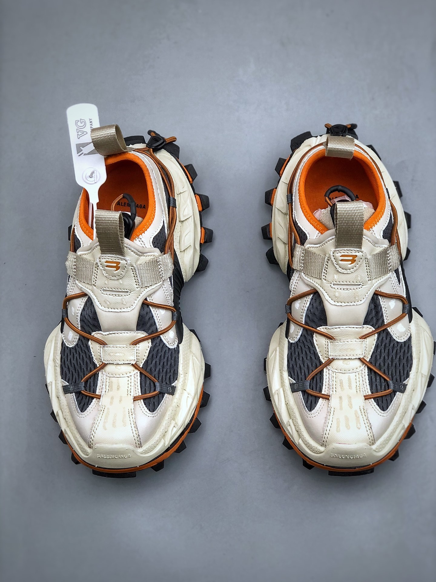 [BALENCIAGA-발렌시아가]  발렌시아가 런닝 스니커즈