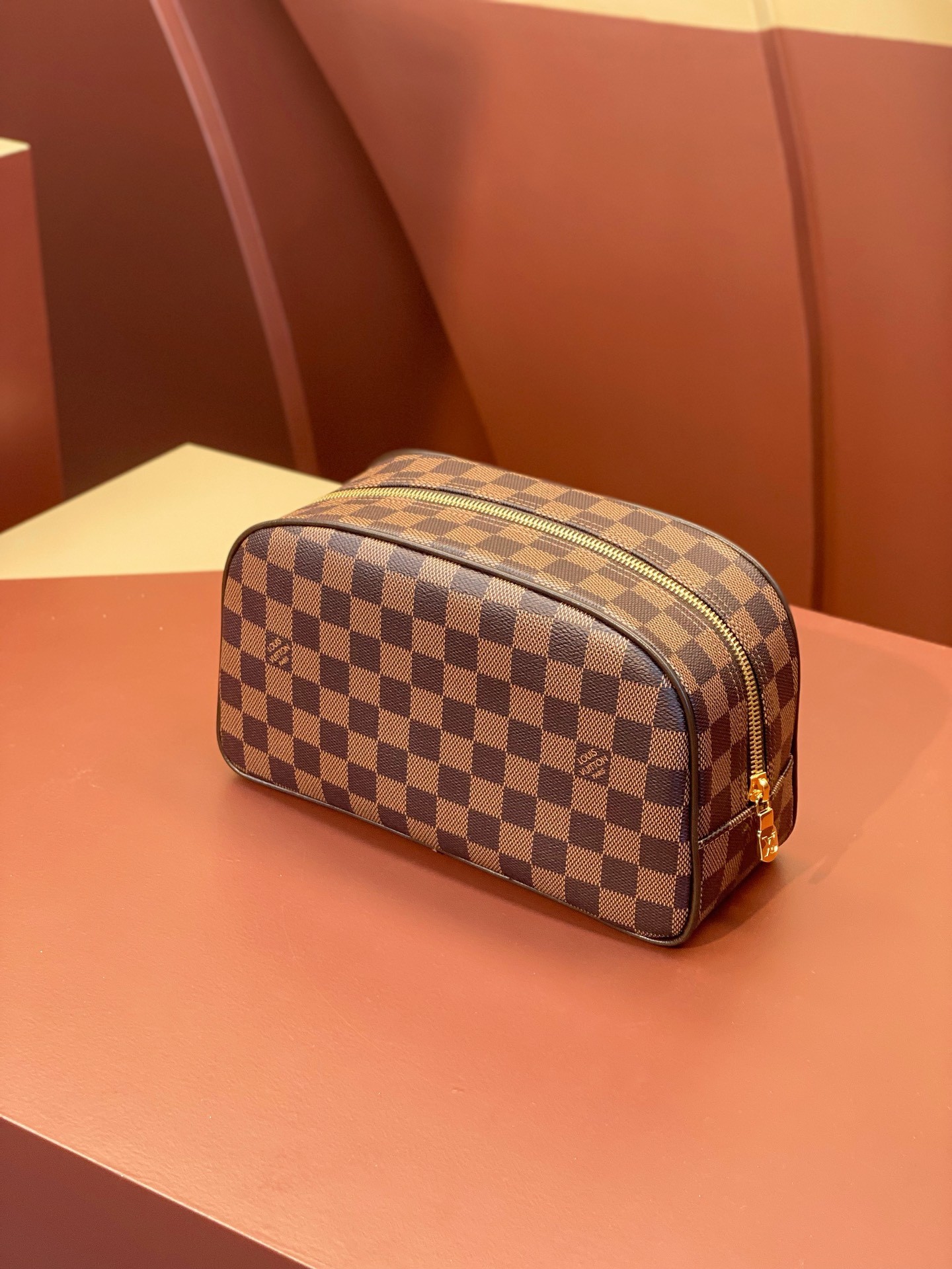 [LOUIS VUITTON-루이비통] 루이비통 톱 키트 파우치 M47527