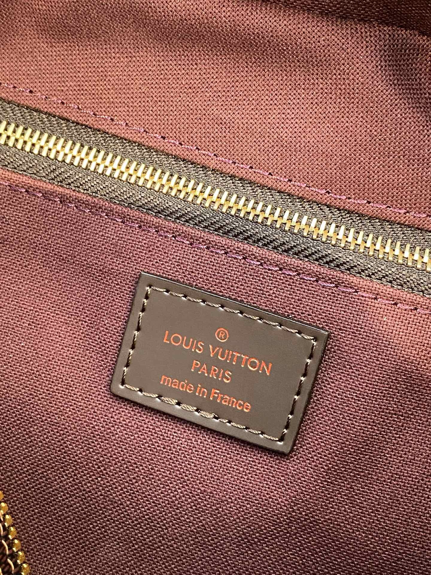 [LOUIS VUITTON-루이비통] 루이비통 톱 키트 파우치 M47527