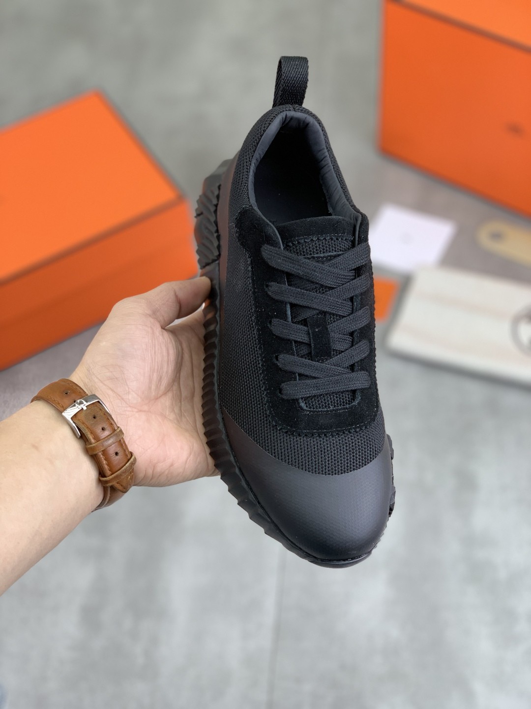 [HERMES-에르메스]  에르메스  바운싱 스니커즈 남여공용