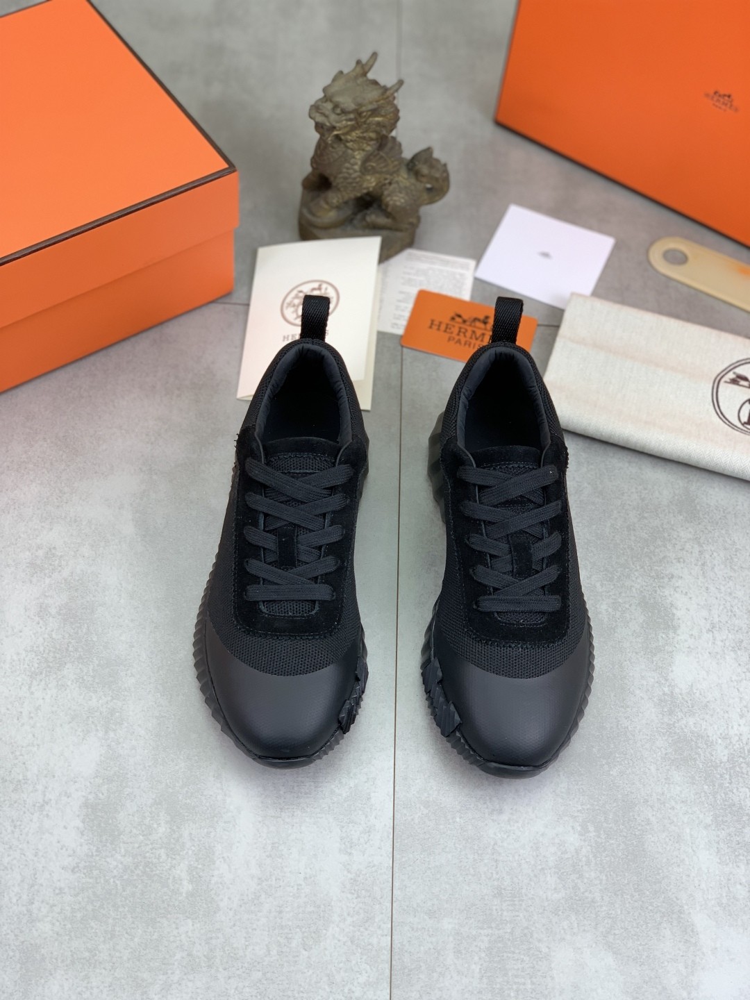 [HERMES-에르메스]  에르메스  바운싱 스니커즈 남여공용