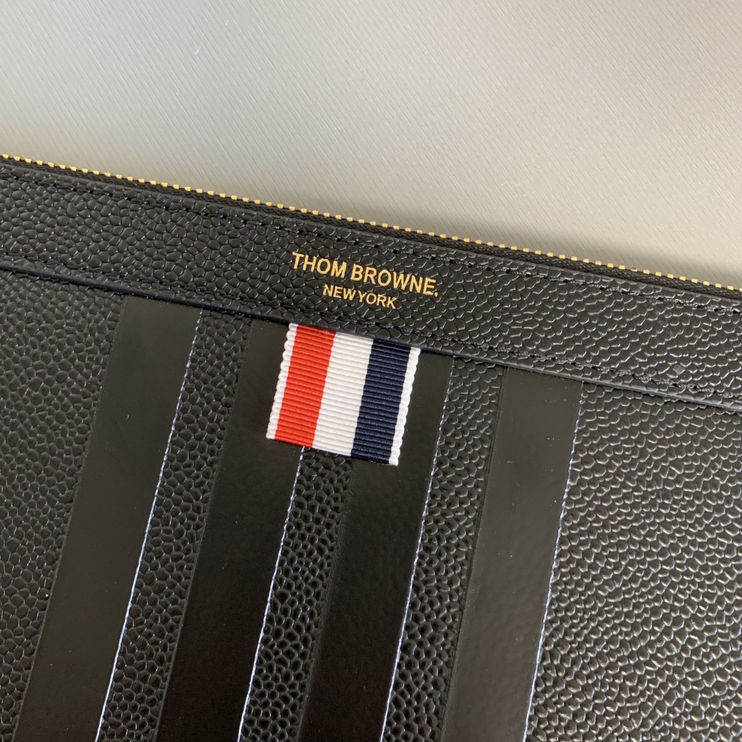 [TOM BROWNE -톰브라운 ] 톰브라운 스트라이프 클러치 라지