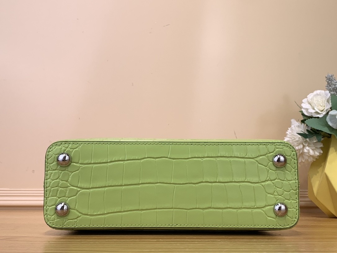 [LOUIS VUITTON-루이비통] 루이비통 카푸신 토트백