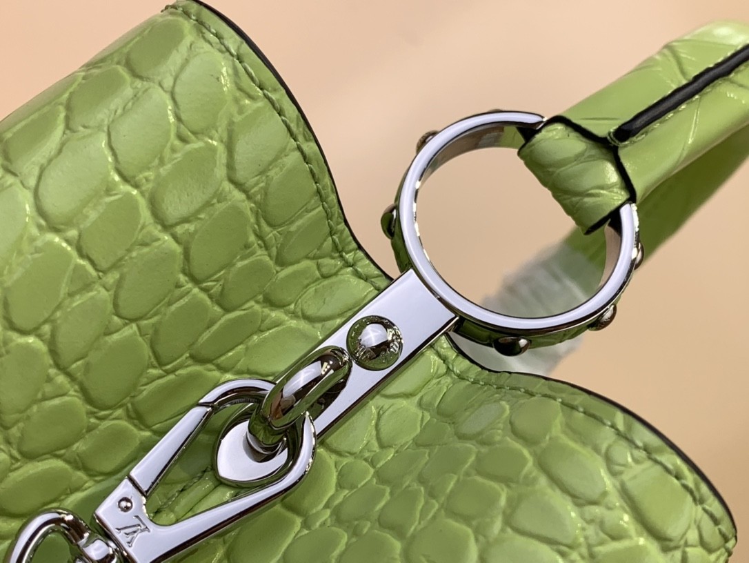 [LOUIS VUITTON-루이비통] 루이비통 카푸신 토트백