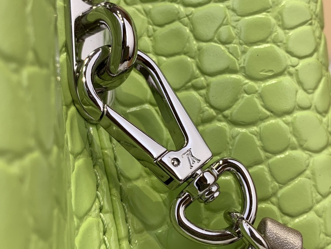 [LOUIS VUITTON-루이비통] 루이비통 카푸신 토트백