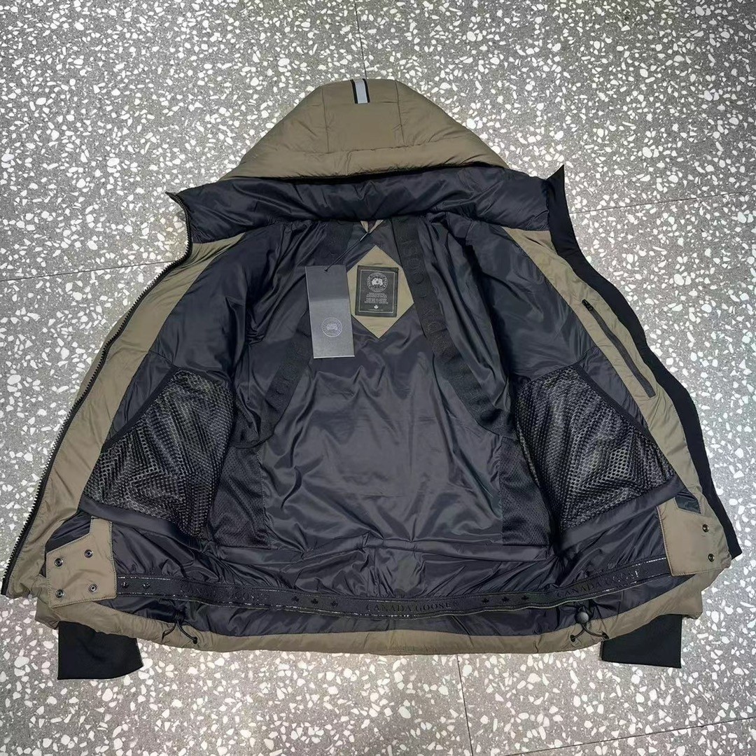 [ Canadagoose -캐나다구스 ]  캐나다구스  크로프톤 푸퍼 패딩