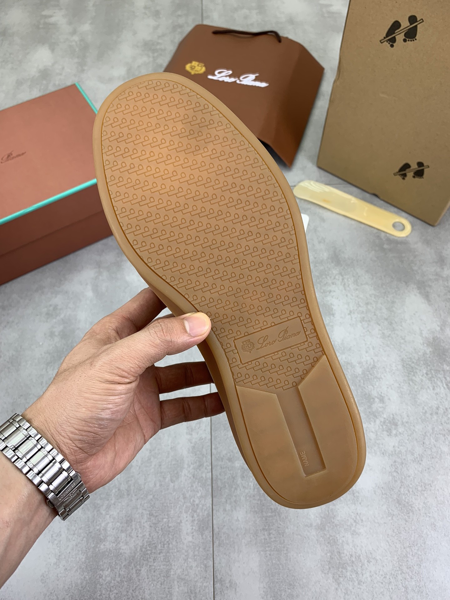 [Loro Piana -로로피아나 ] 로로피아나 스웨이드 테니스 워크 스니커즈