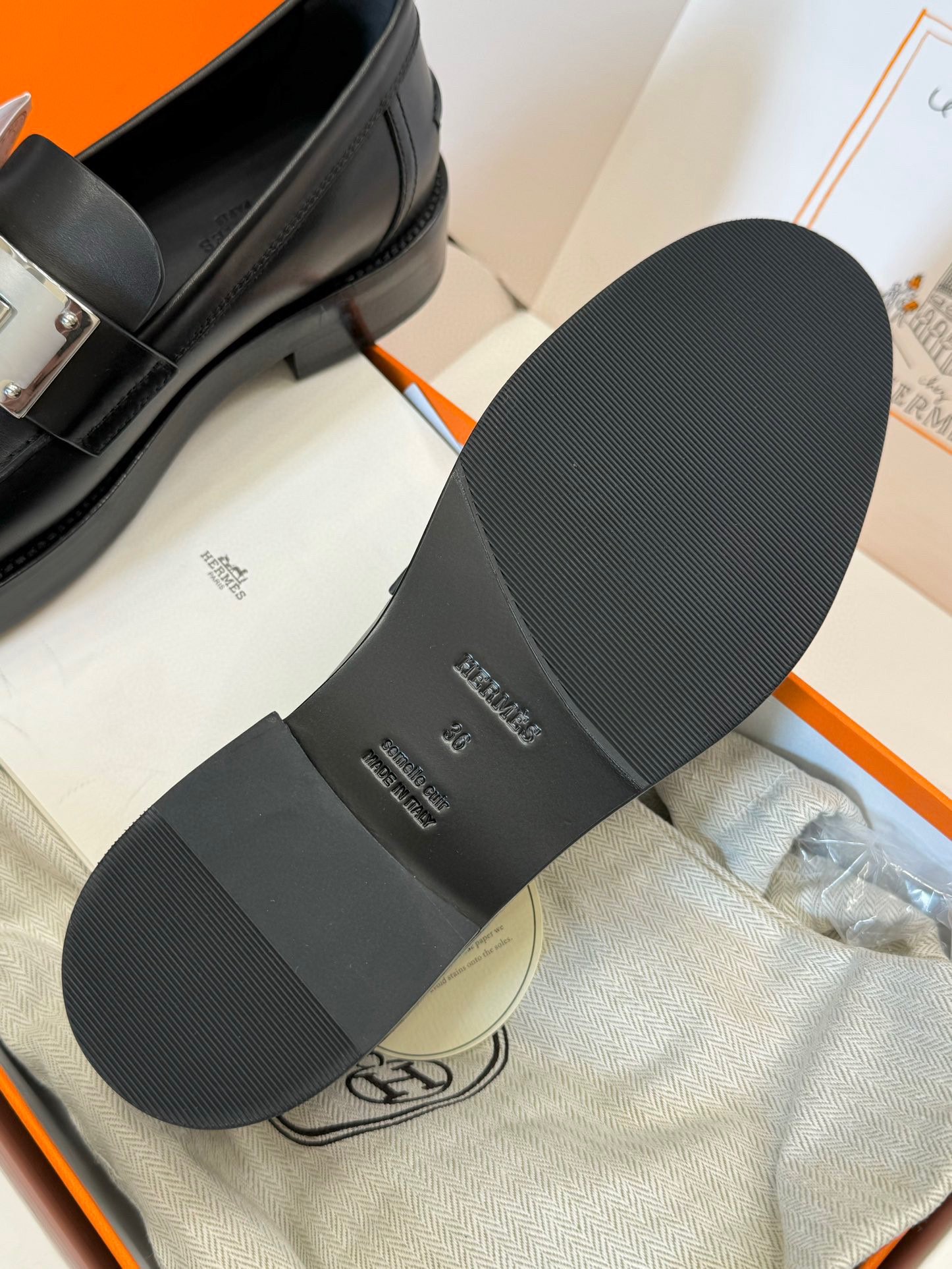 [HERMES-에르메스] 에르메스 켈리 로퍼