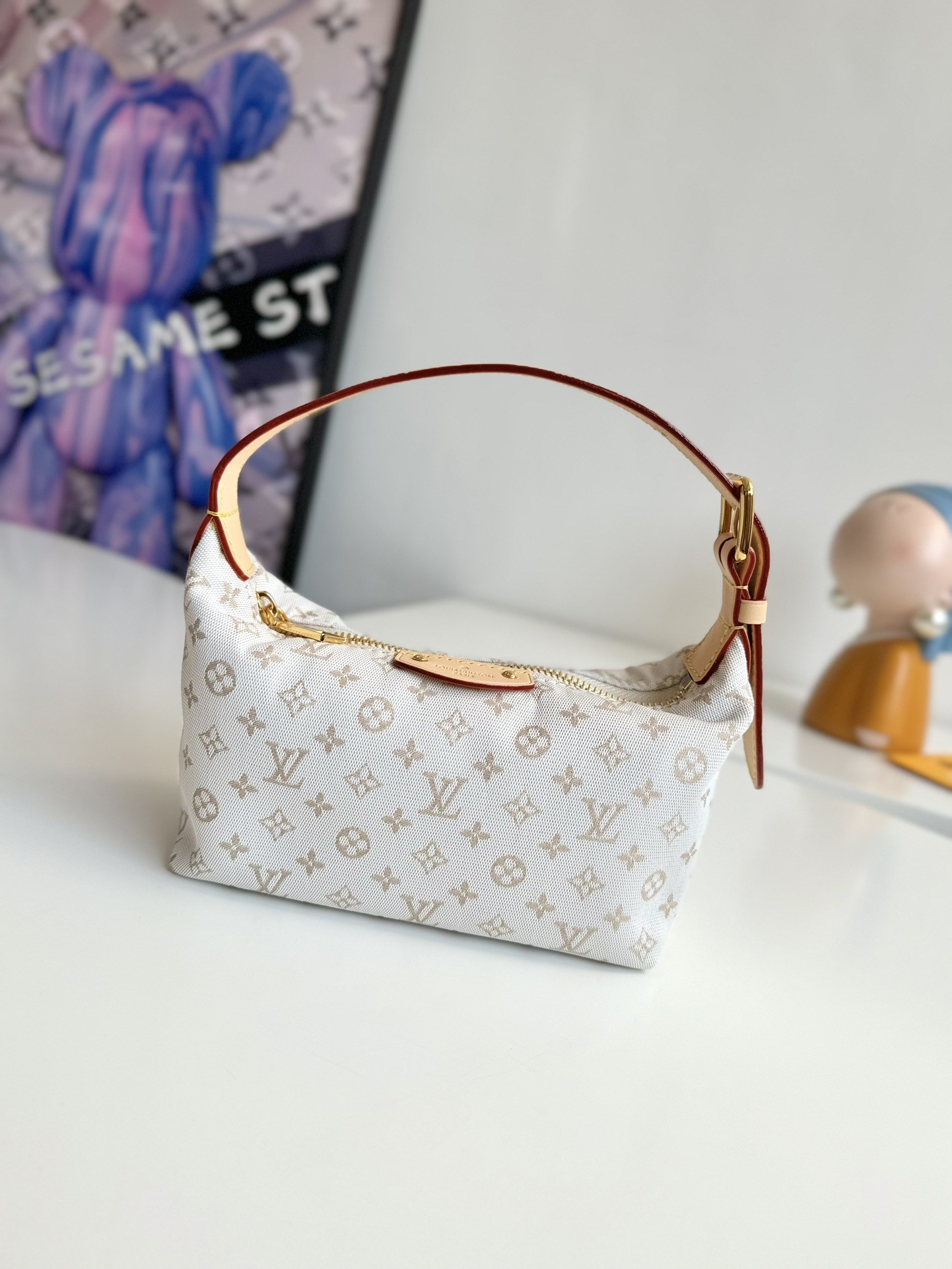 [LOUIS VUITTON-루이비통] 루이비통 힐스 포쉐트 매스틱 M12433