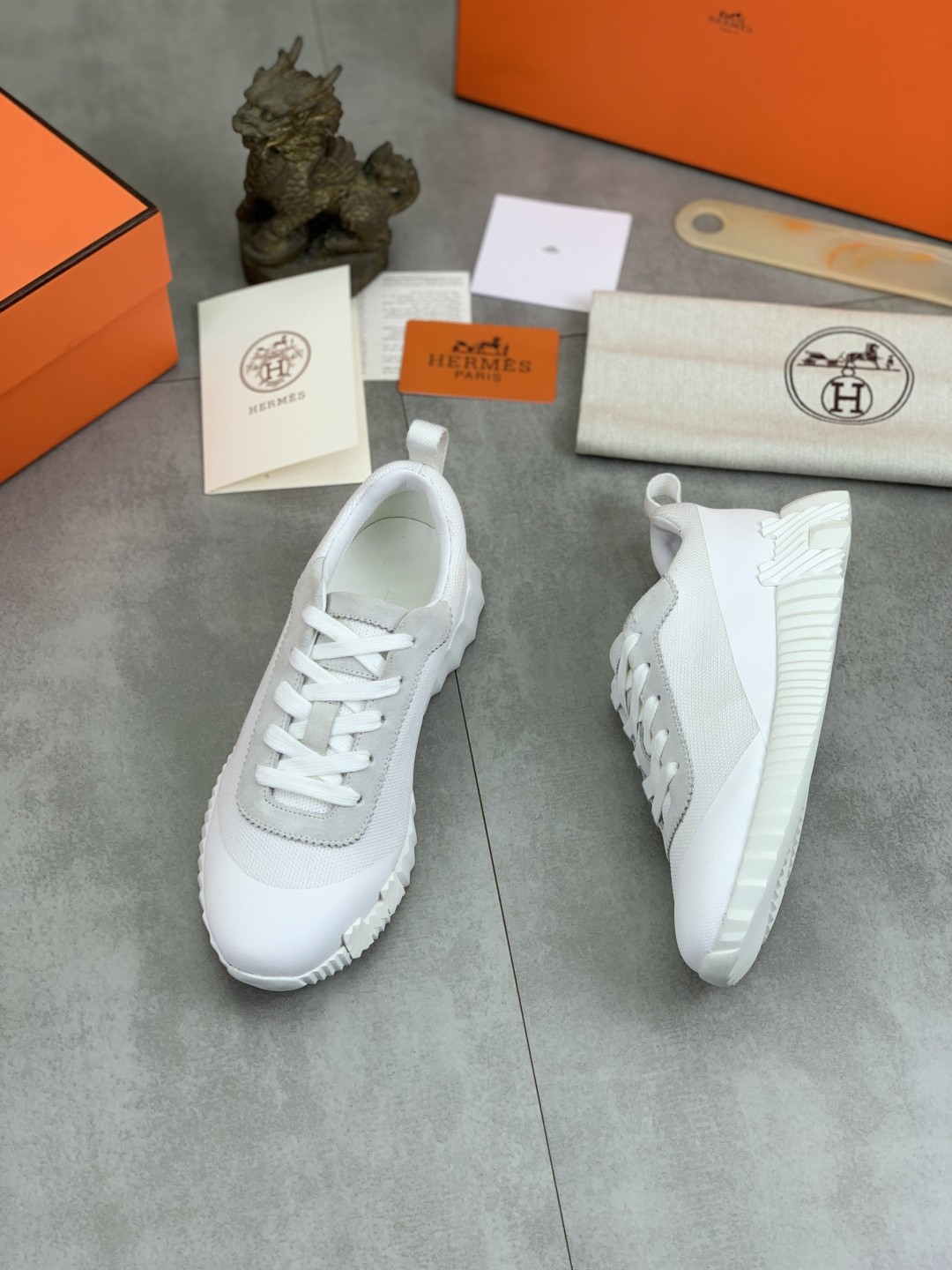 [HERMES-에르메스]  에르메스  바운싱 스니커즈 남여공용