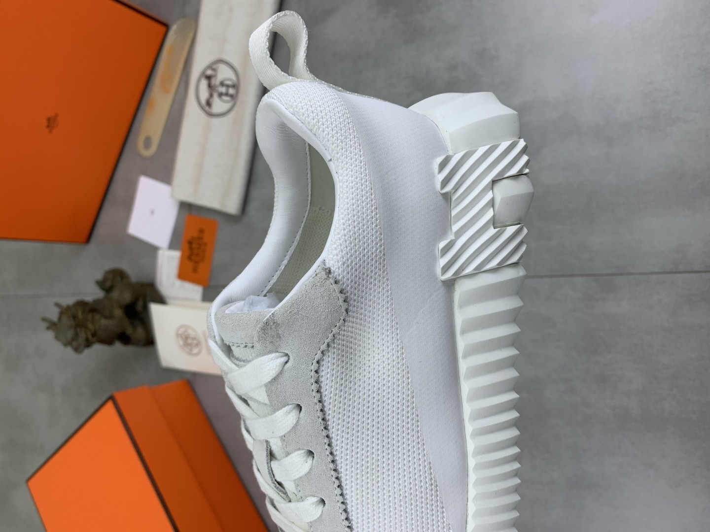 [HERMES-에르메스]  에르메스  바운싱 스니커즈 남여공용