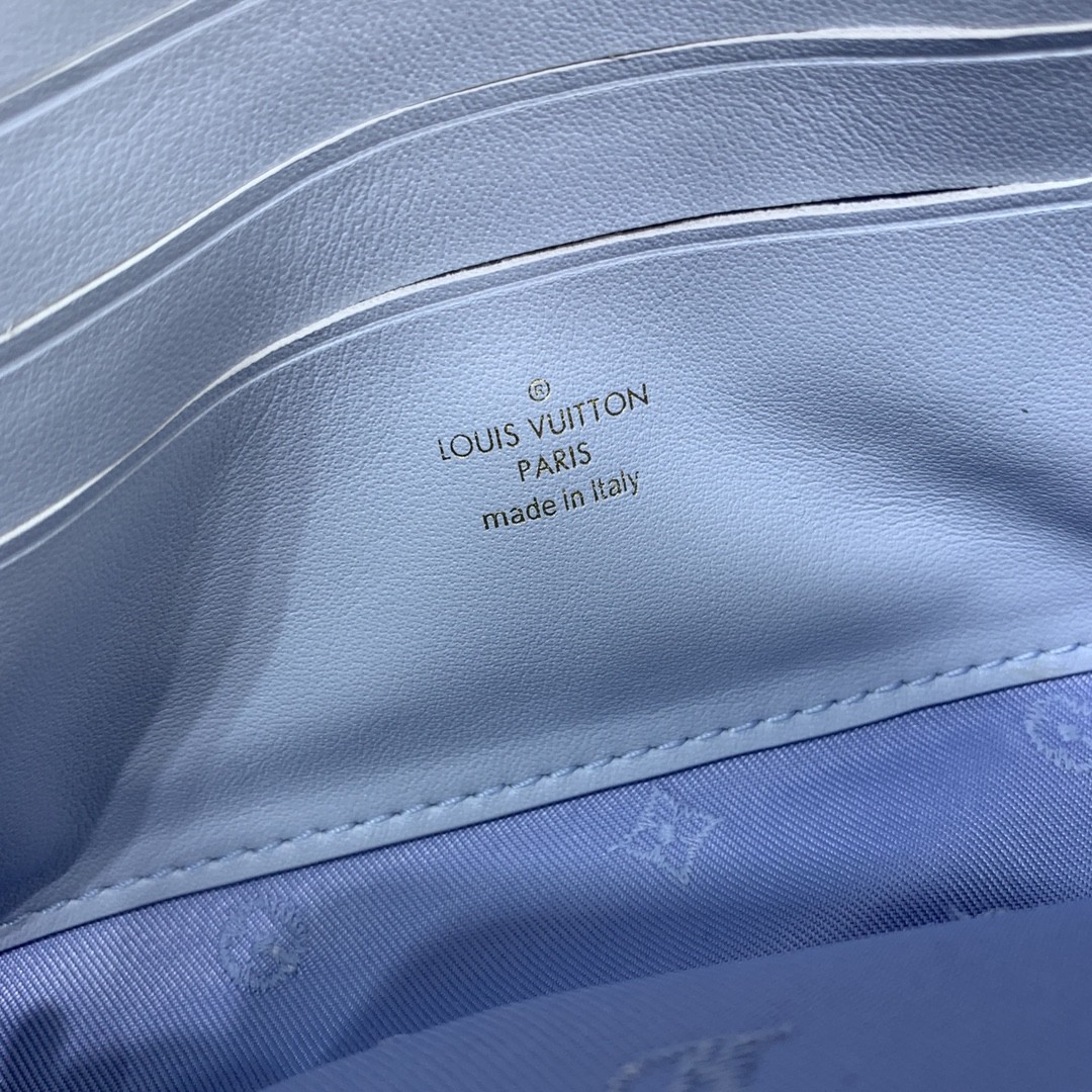 루이비통 LV Wallet on Strap 월릿 온 스트랩 숄더 백