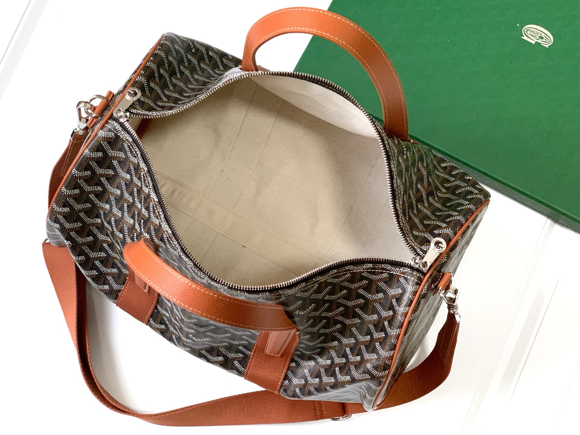 [GOYARD-고야드] 고야드  바렐 40 스포츠백