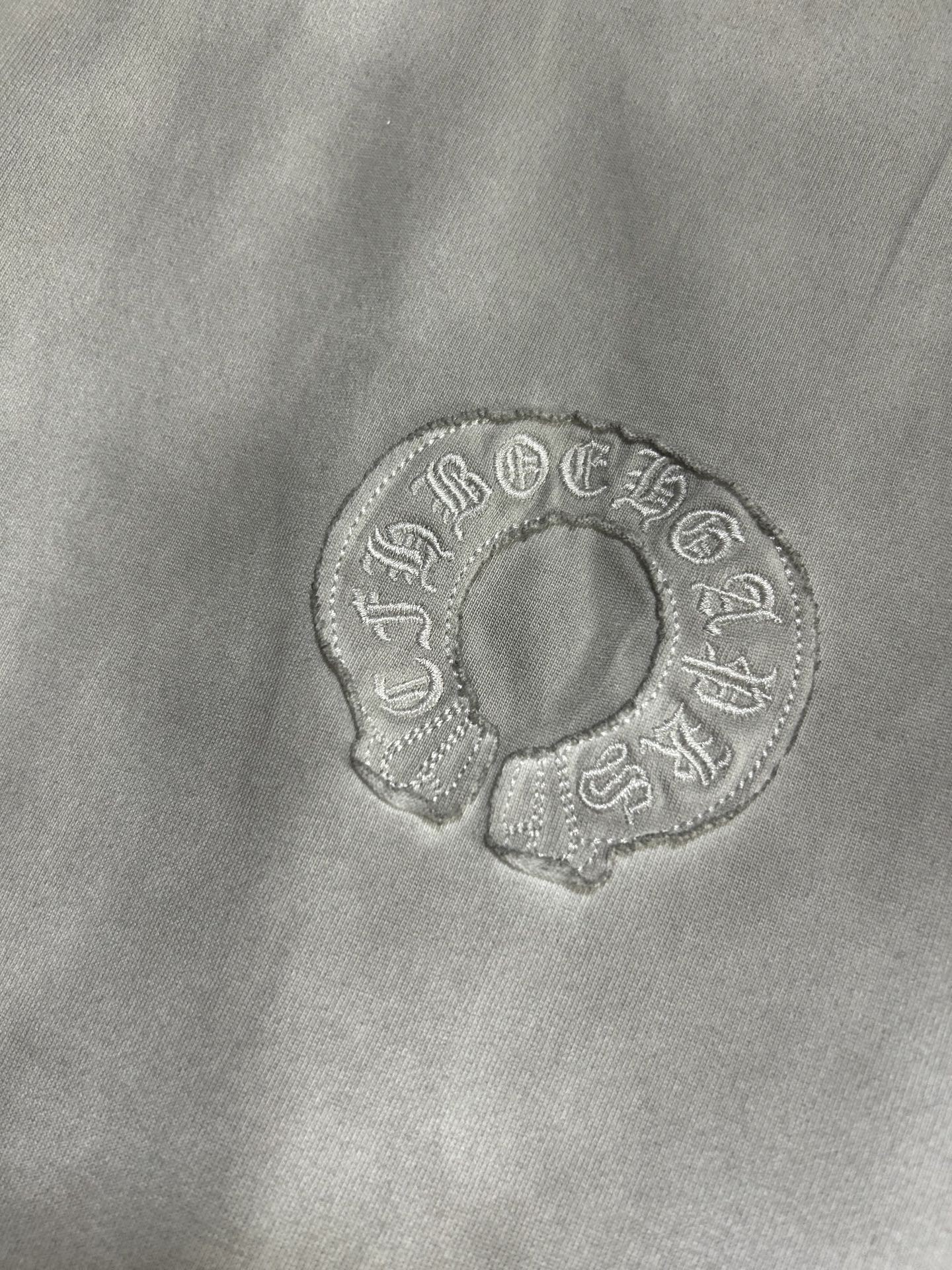 [CHROM HEARTS -크롬하츠]  크롬하츠 로고 포켓  티셔츠