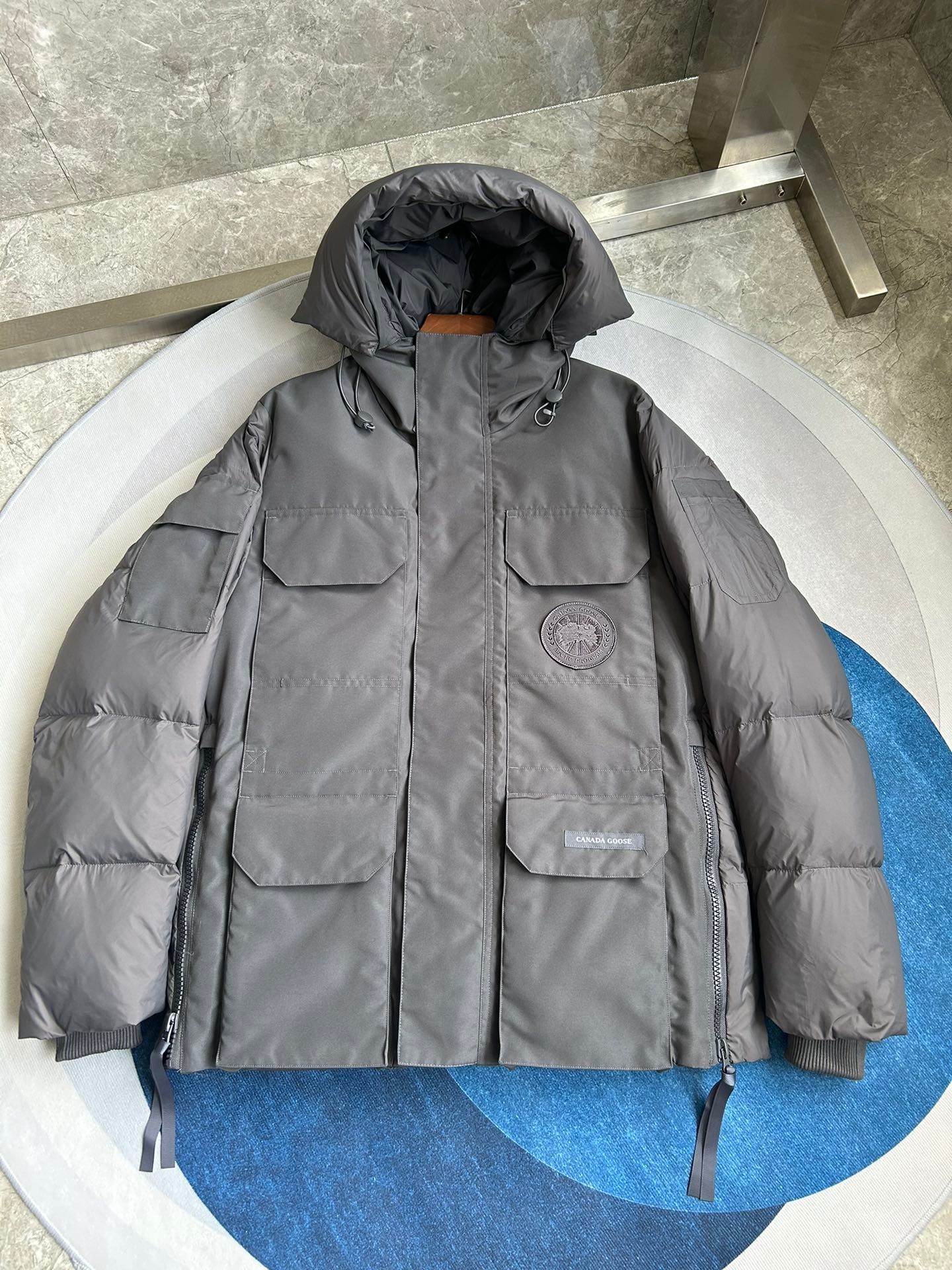 [ Canadagoose -캐나다구스 ]  캐나다구스 익스페디션 패딩